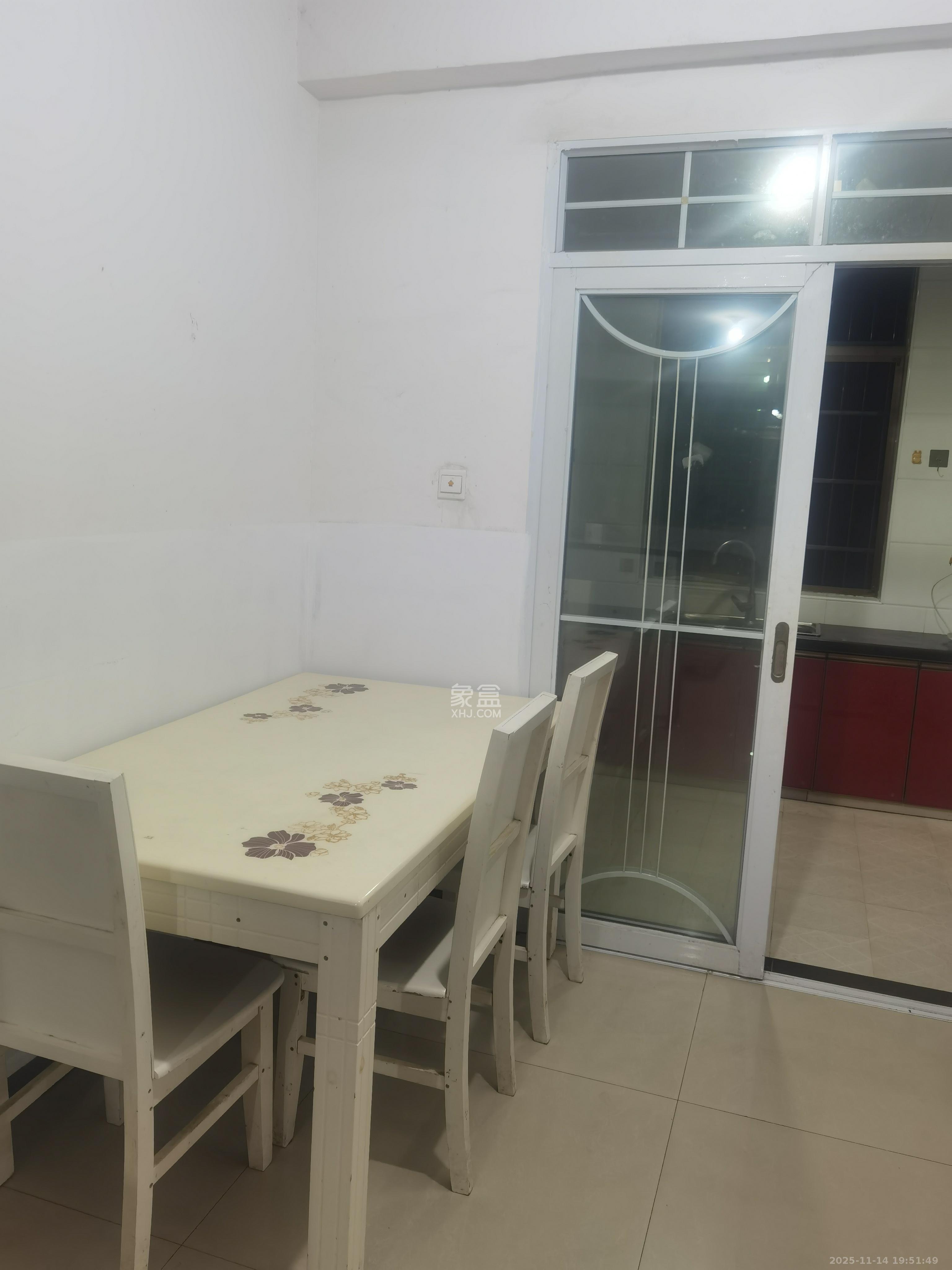 兴联创新小区 2室2厅1卫 1500.0元/月 兴联创新小区 2室2厅1卫 1500.0元/月室内图