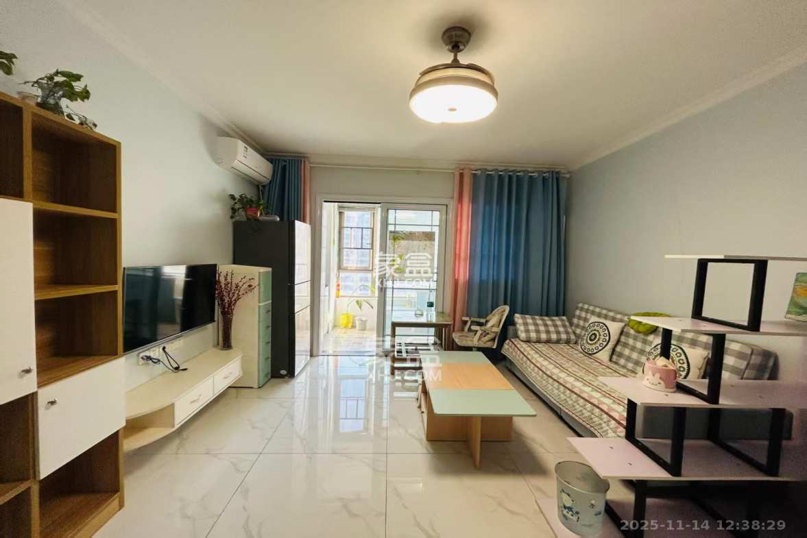 怡海星城 1室1厅1卫 1200.0元/月 怡海星城 1室1厅1卫 1200.0元/月室内图