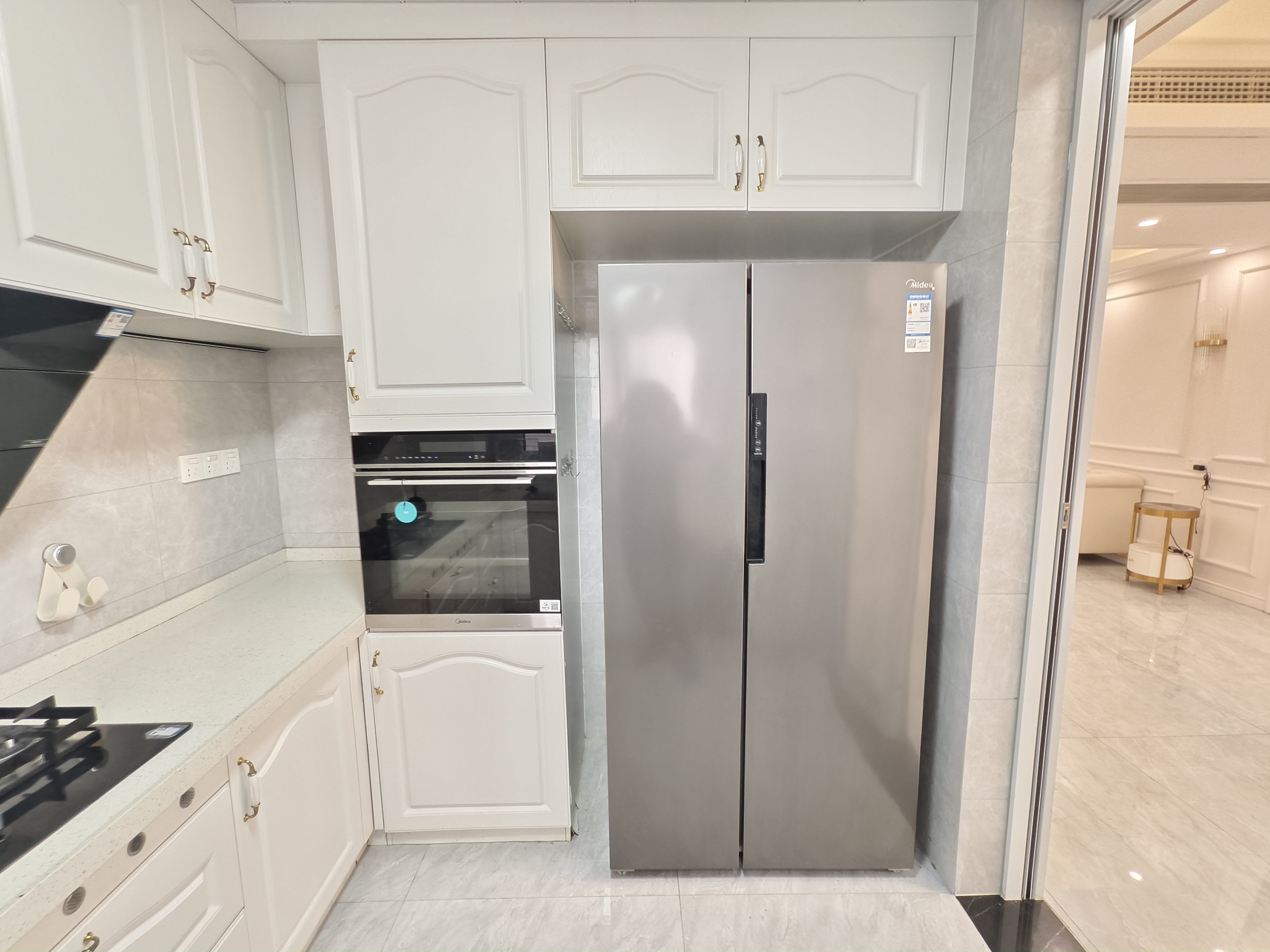 海阔天空-国瑞城二期(雅仕苑) 5室2厅2卫 8500.0元/月 海阔天空-国瑞城二期(雅仕苑) 5室2厅2卫 8500.0元/月室内图