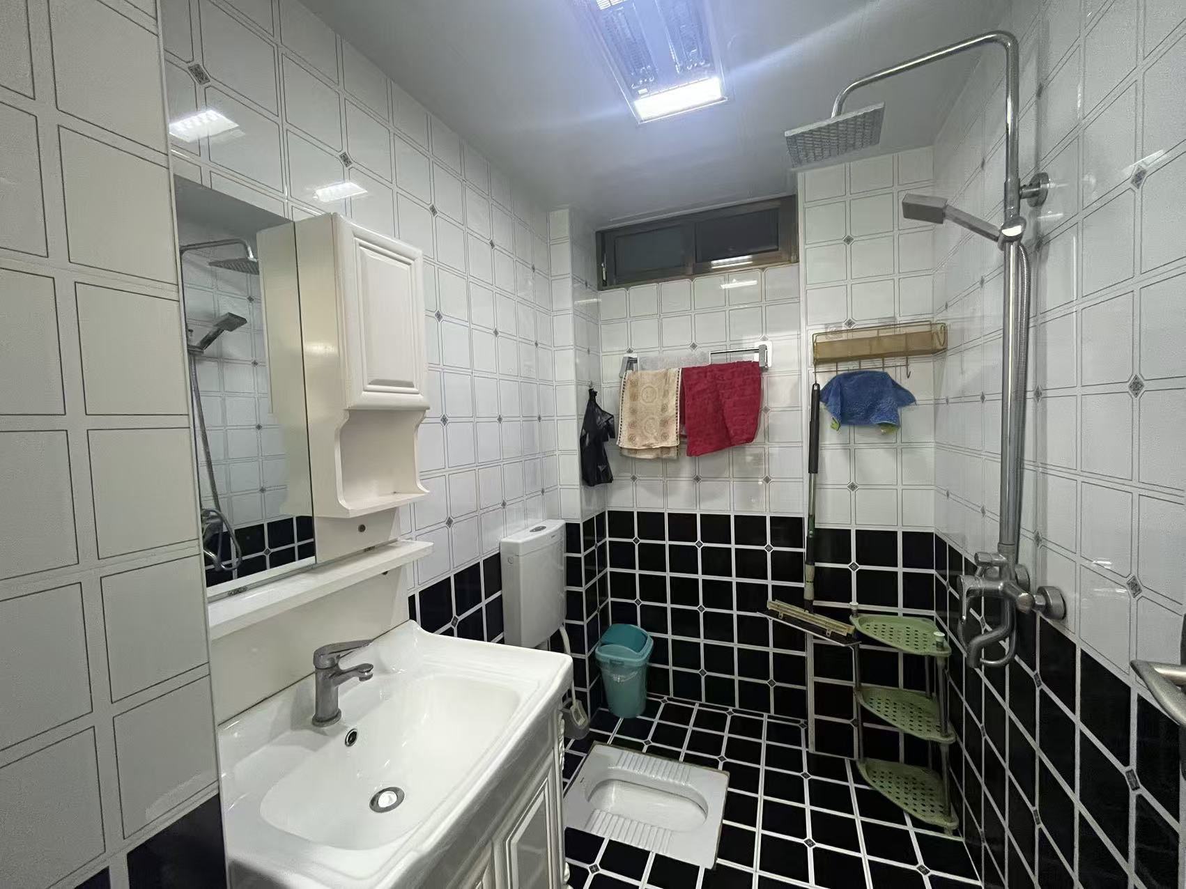 上城世家 1室1厅1卫 1300.0元/月 上城世家 1室1厅1卫 1300.0元/月户型图