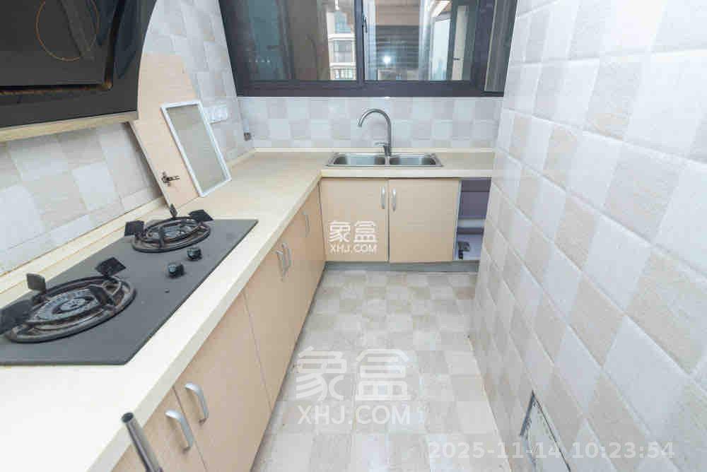 海洋半岛（月珑湾）  3室2厅1卫    2300.0元/月室内图