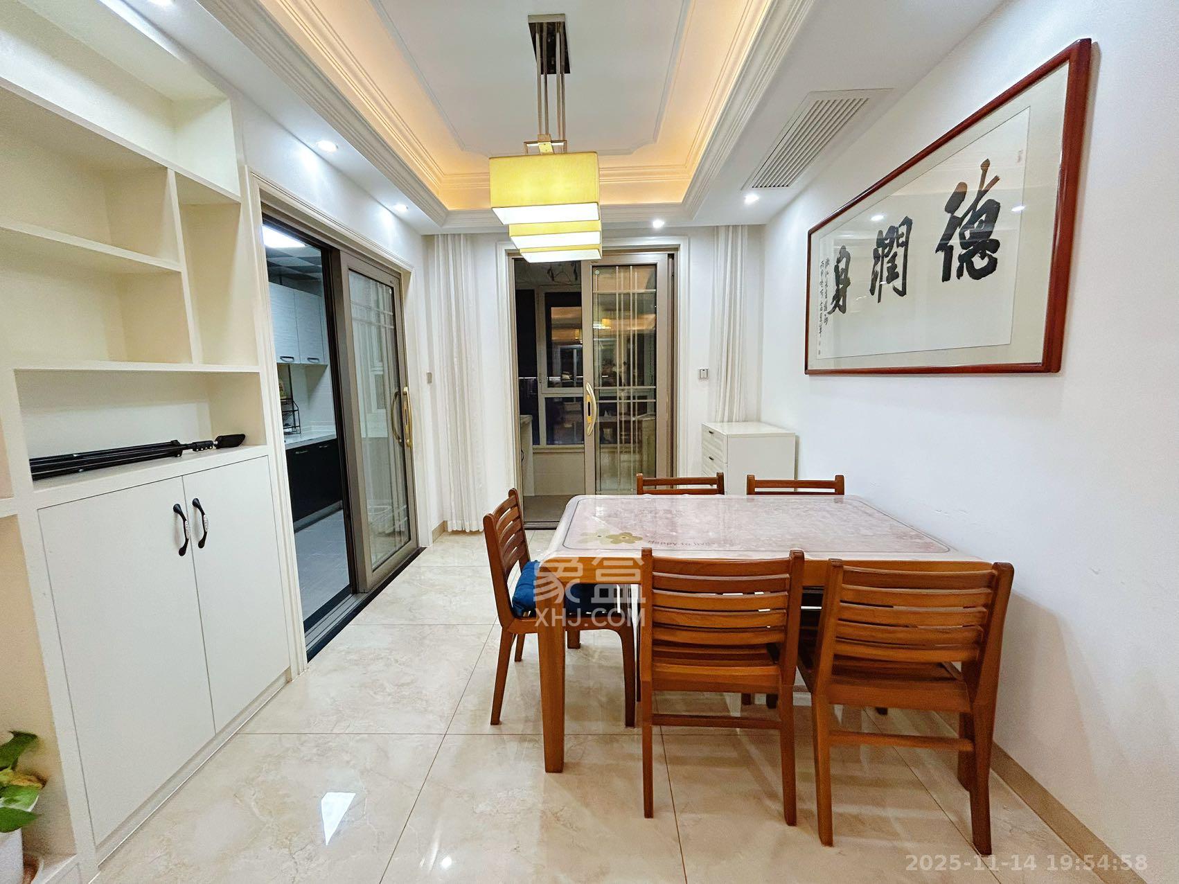 北辰三角洲B2E2区 3室2厅2卫 3800.0元/月 北辰三角洲B2E2区 3室2厅2卫 3800.0元/月室内图