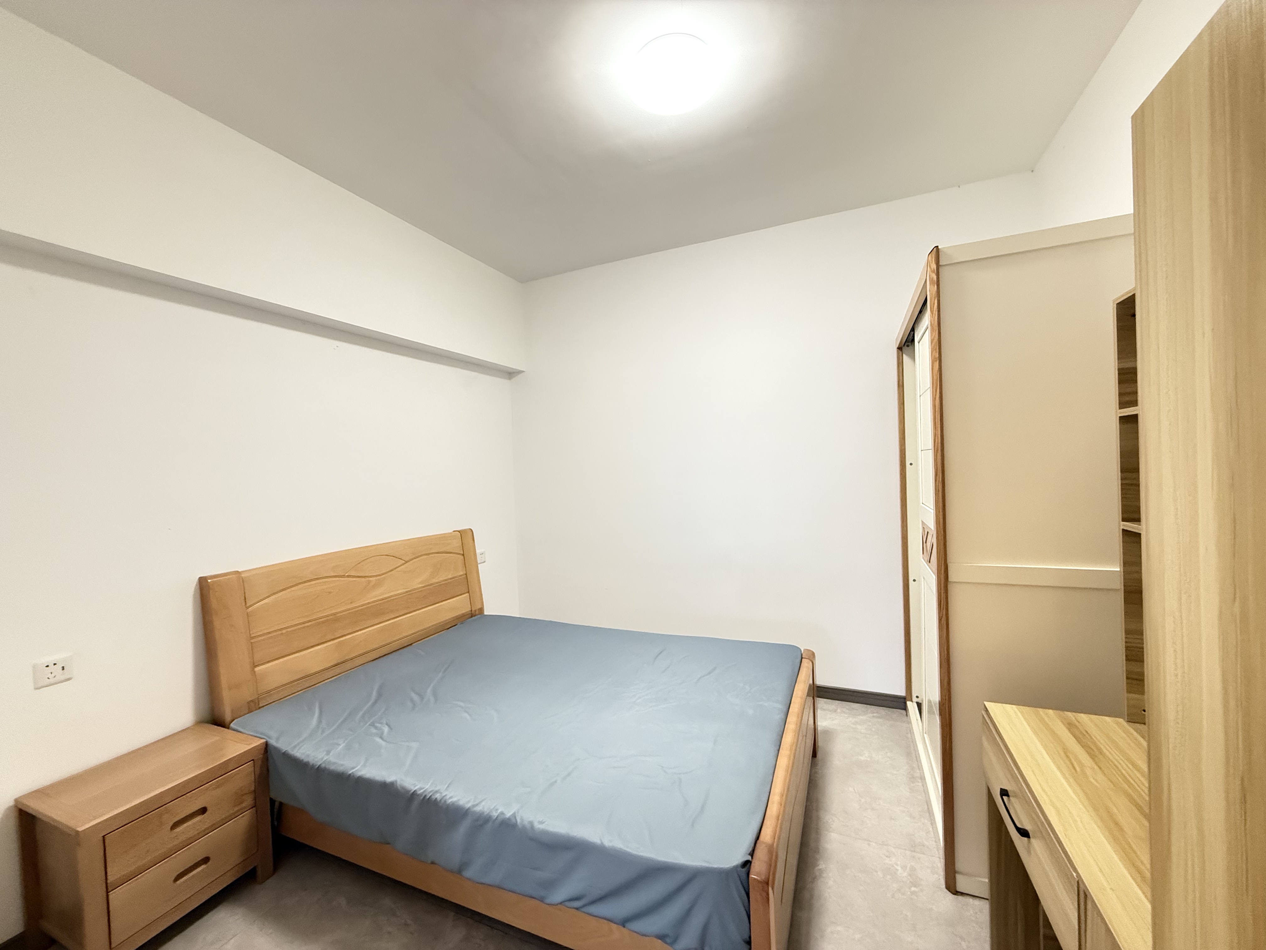 龙湖光年  1室0厅1卫    1700.0元/月室内图