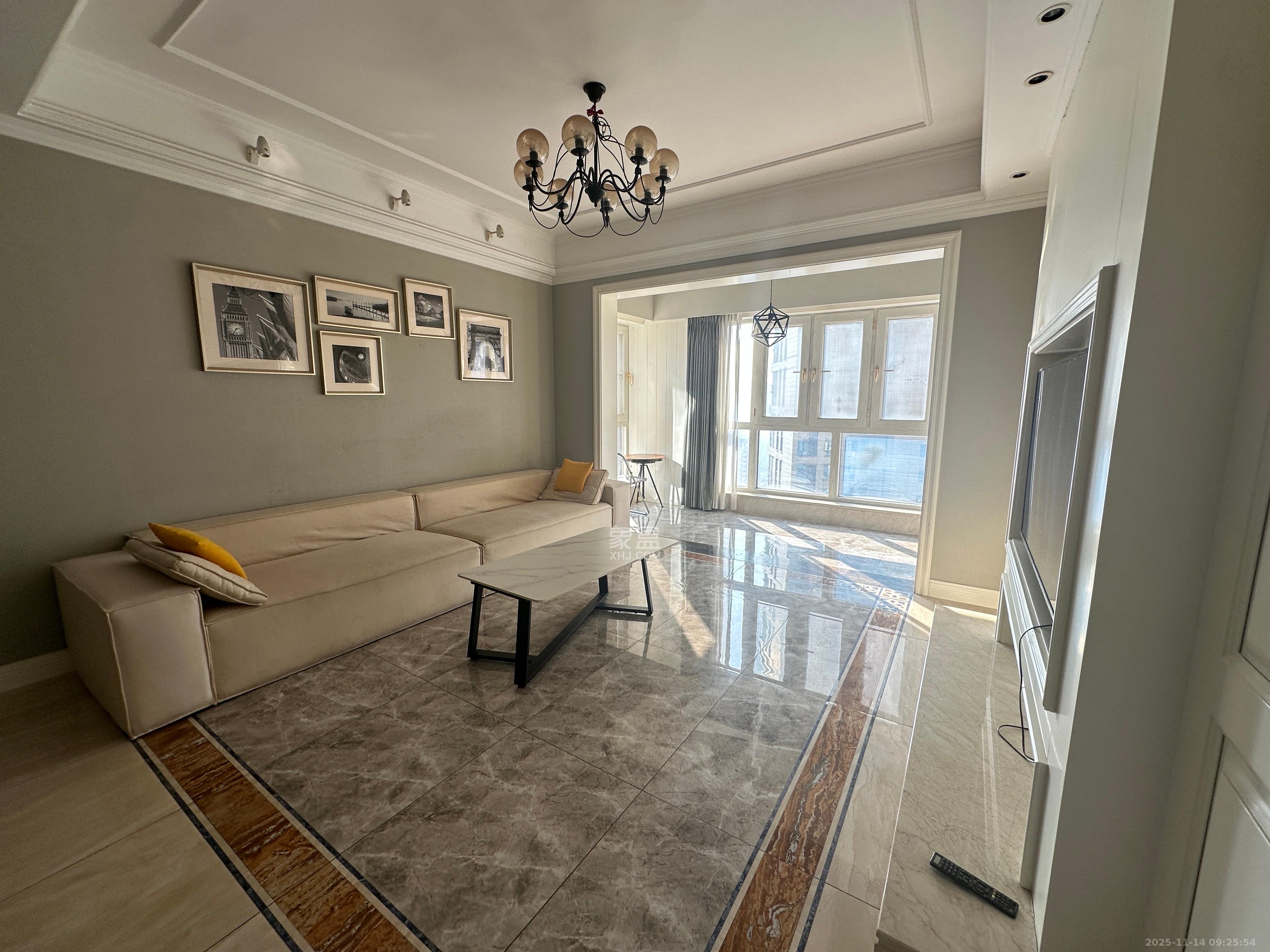 保利国际广场  3室2厅2卫    8000.0元/月室内图