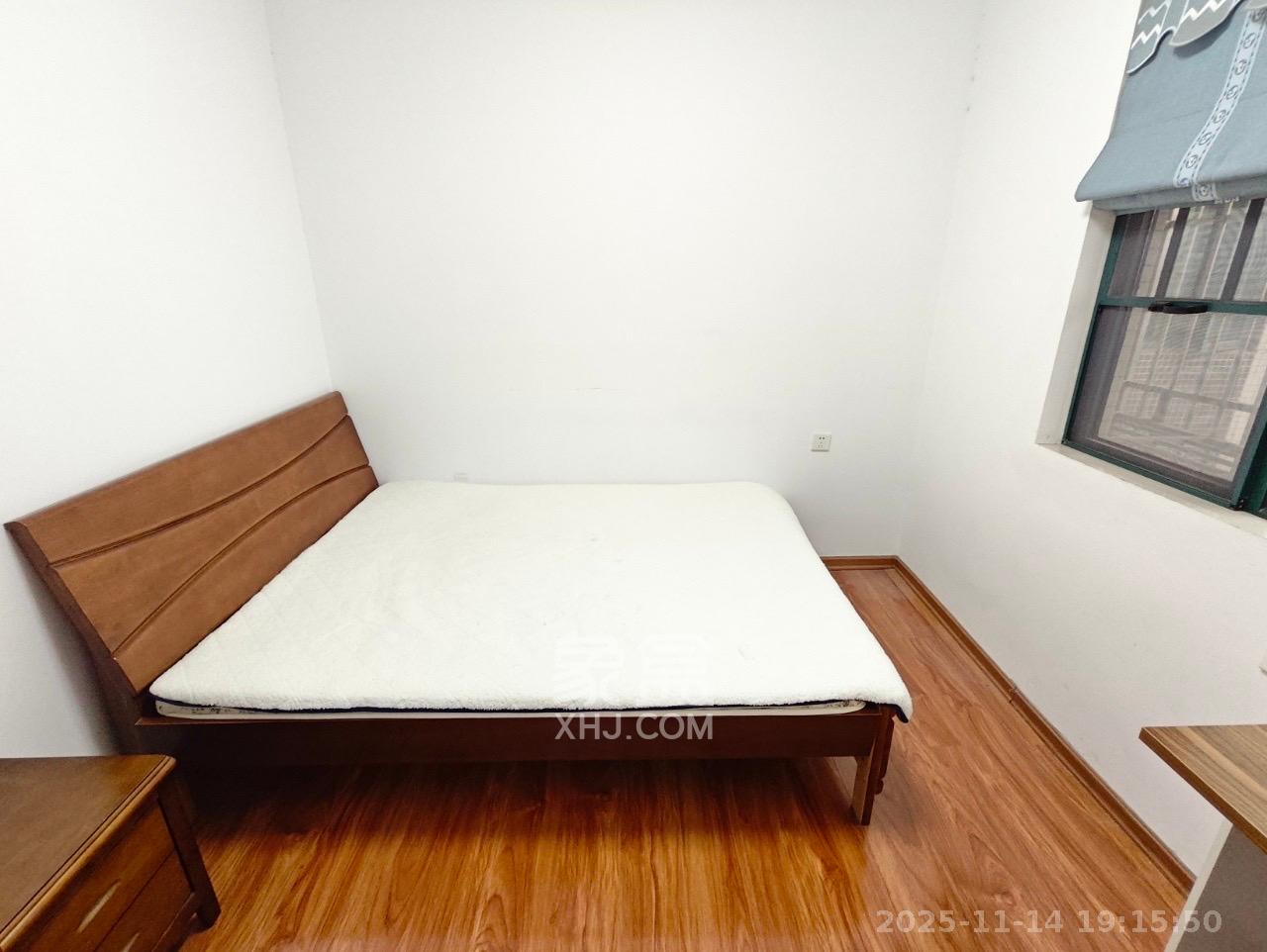 西韵佳苑 2室2厅1卫 2500.0元/月 西韵佳苑 2室2厅1卫 2500.0元/月室内图