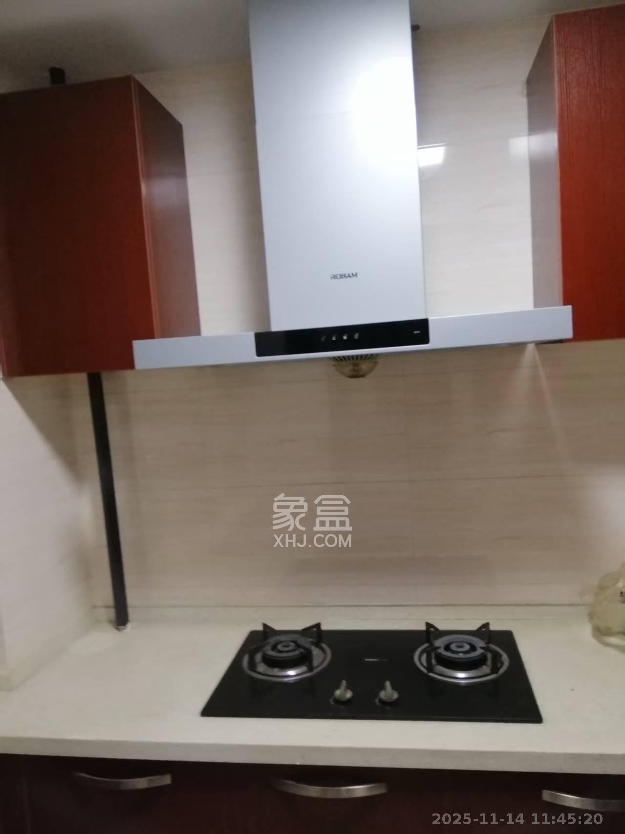 好莱城（弘德西街）  2室1厅1卫    2000.0元/月室内图