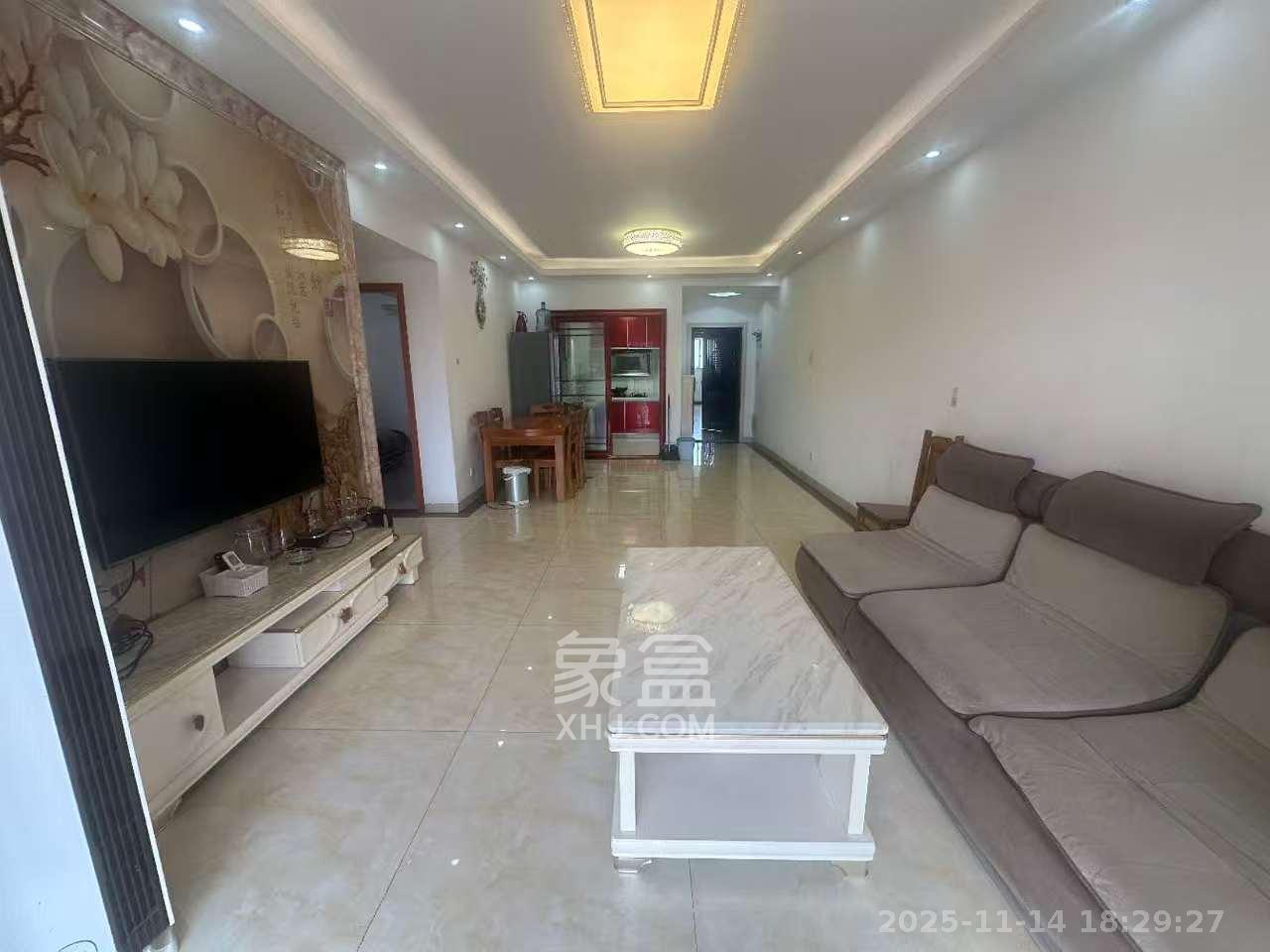 星城新宇黎锦苑 2室1厅1卫 1700.0元/月 星城新宇黎锦苑 2室1厅1卫 1700.0元/月室内图