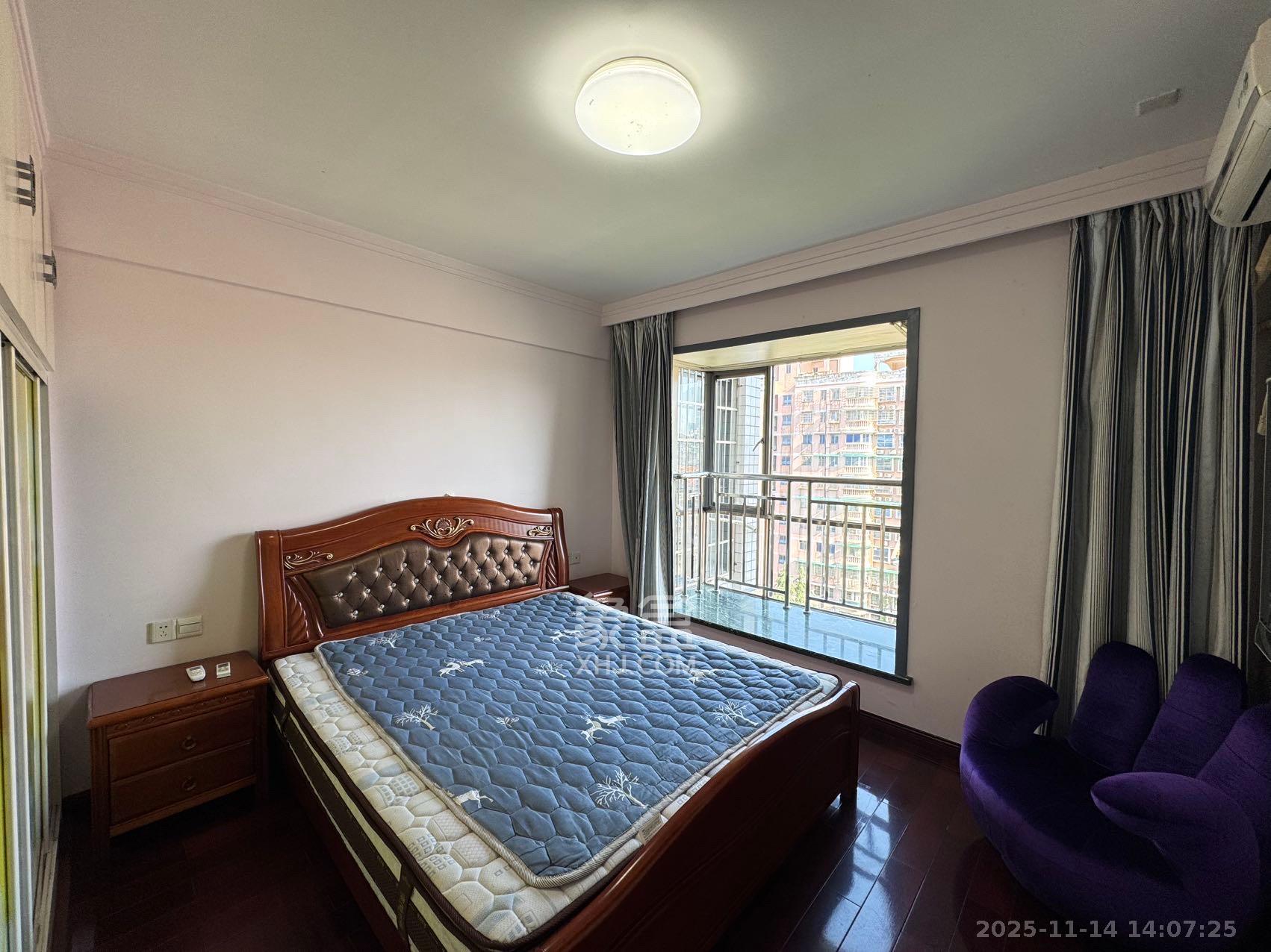 佳天雅苑  3室2厅1卫    2400.0元/月室内图