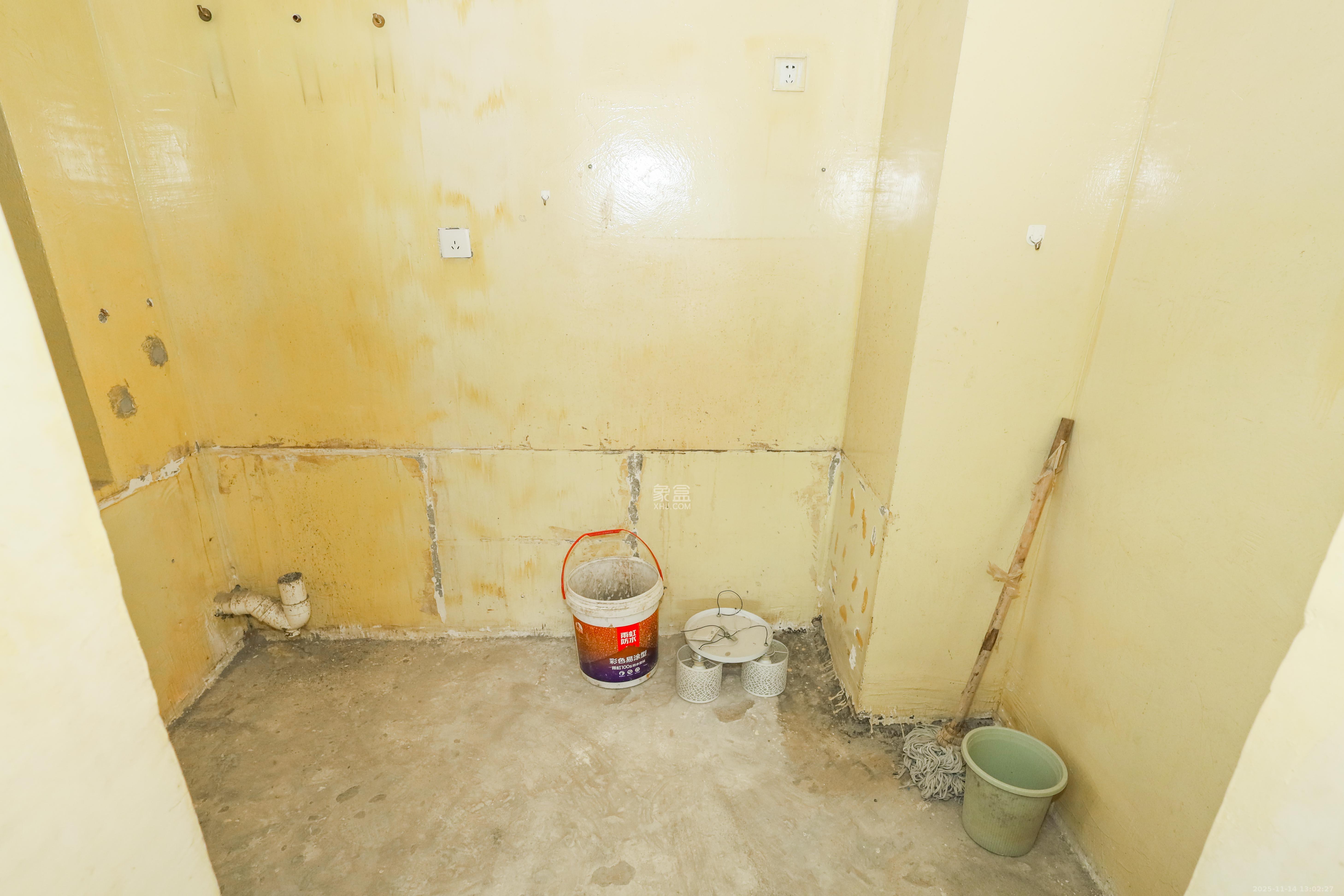 骑龙大街（骑龙苑）  3室2厅2卫    78.0万厨房