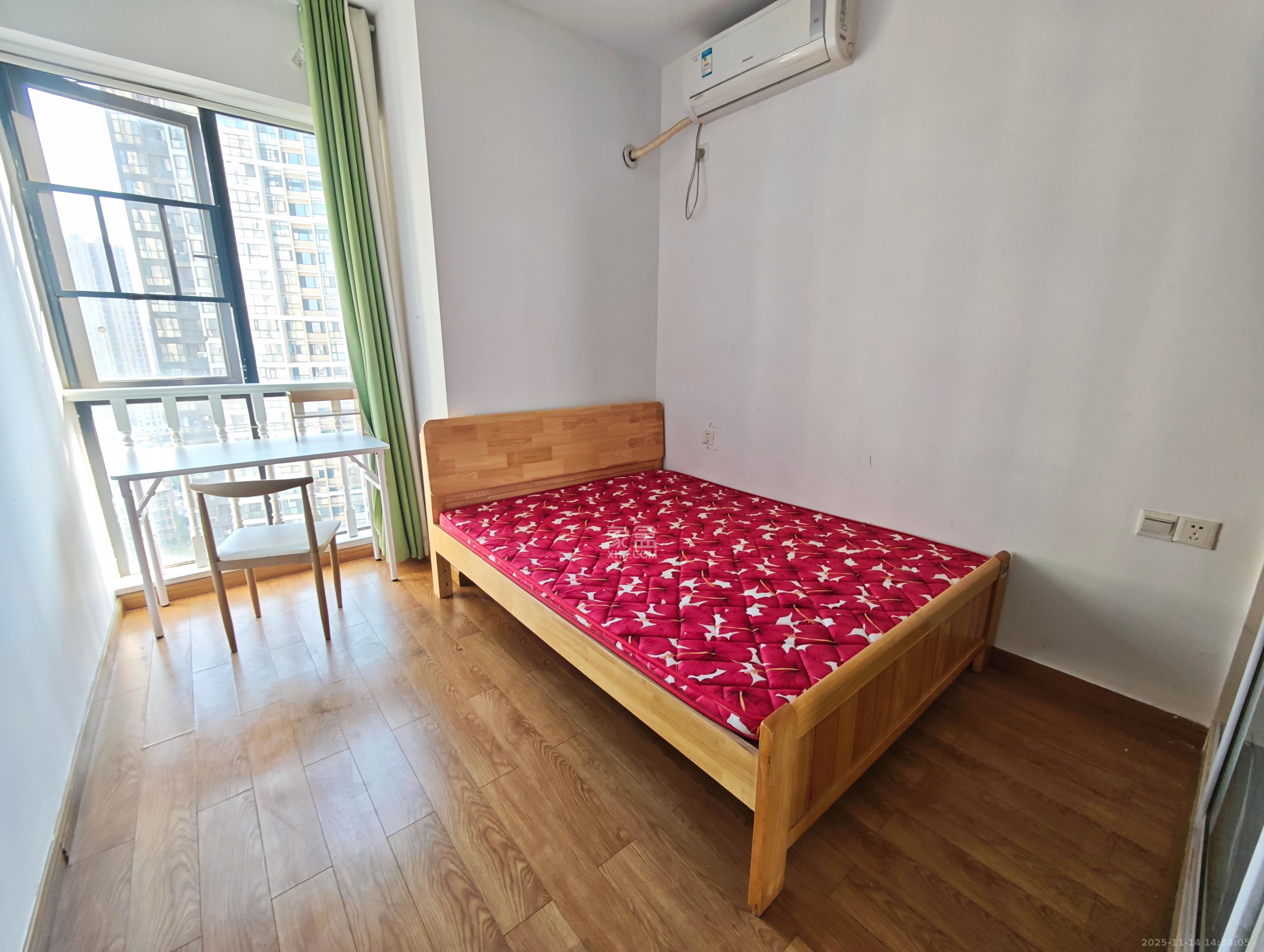 融科东南海  4室2厅2卫    3200.0元/月室内图