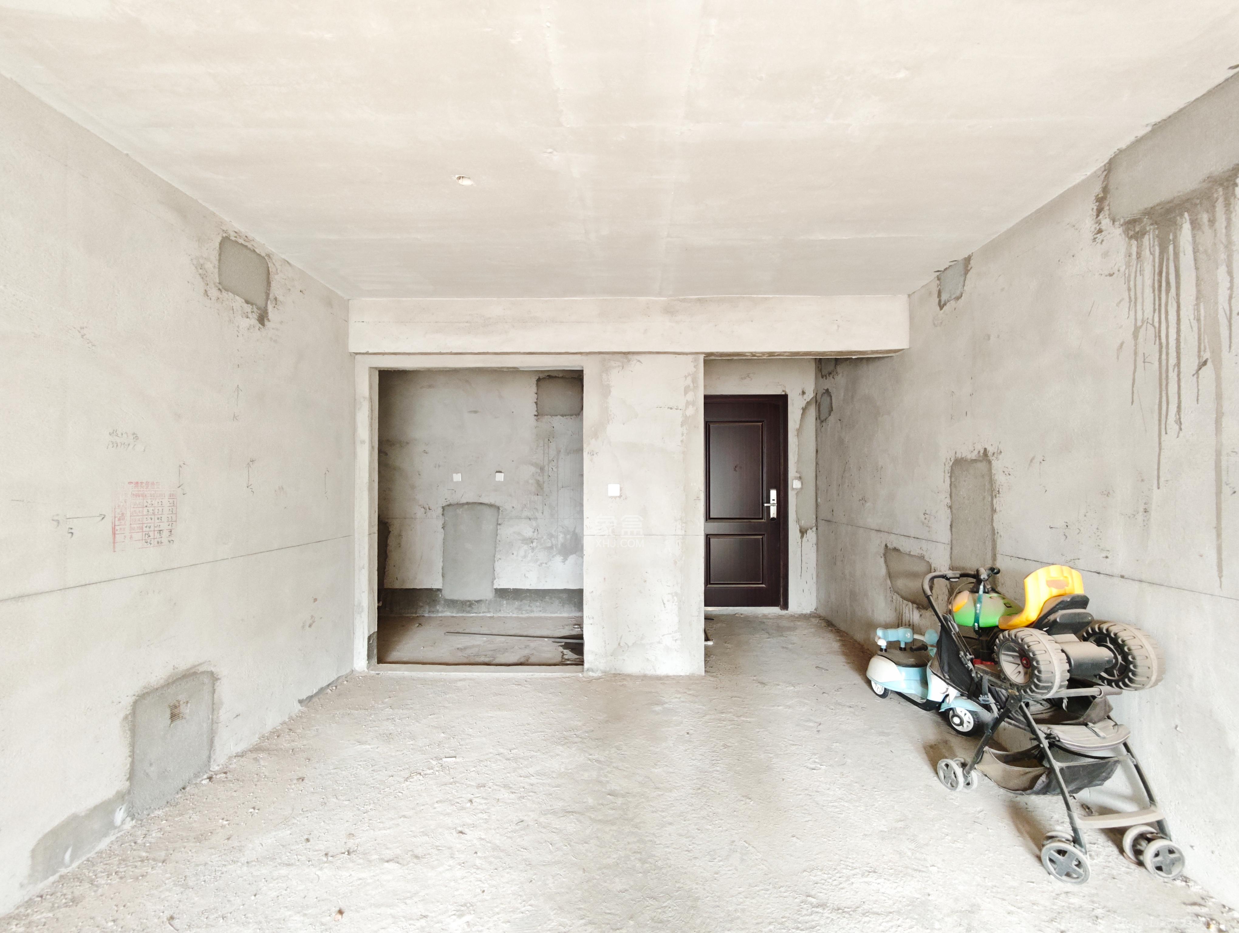 碧桂园南城首府(东宸林海) 3室2厅2卫 72.8万 碧桂园南城首府(东宸林海) 3室2厅2卫 72.8万其他