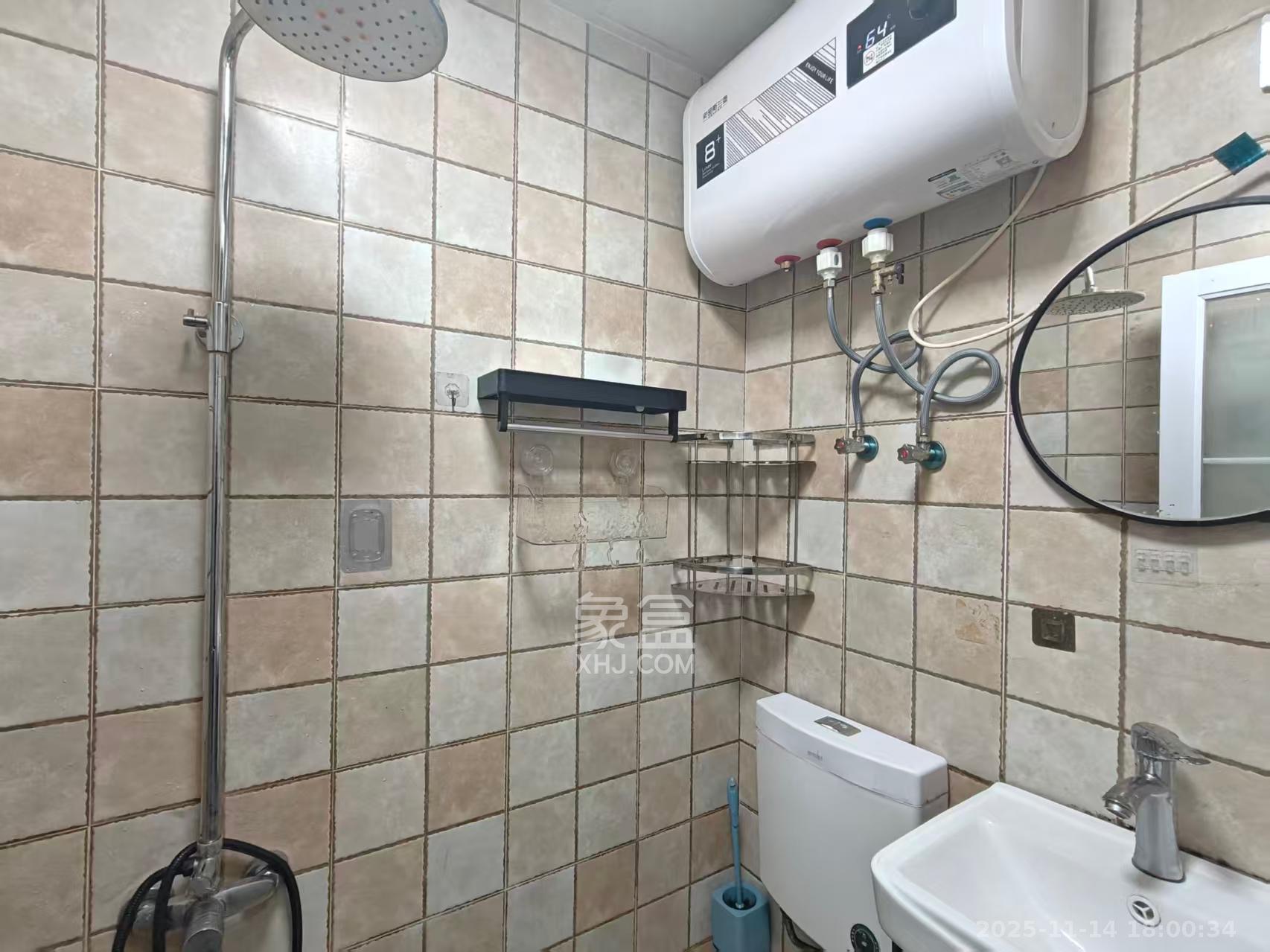 叠彩兰亭  1室0厅0卫    1000.0元/月室内图