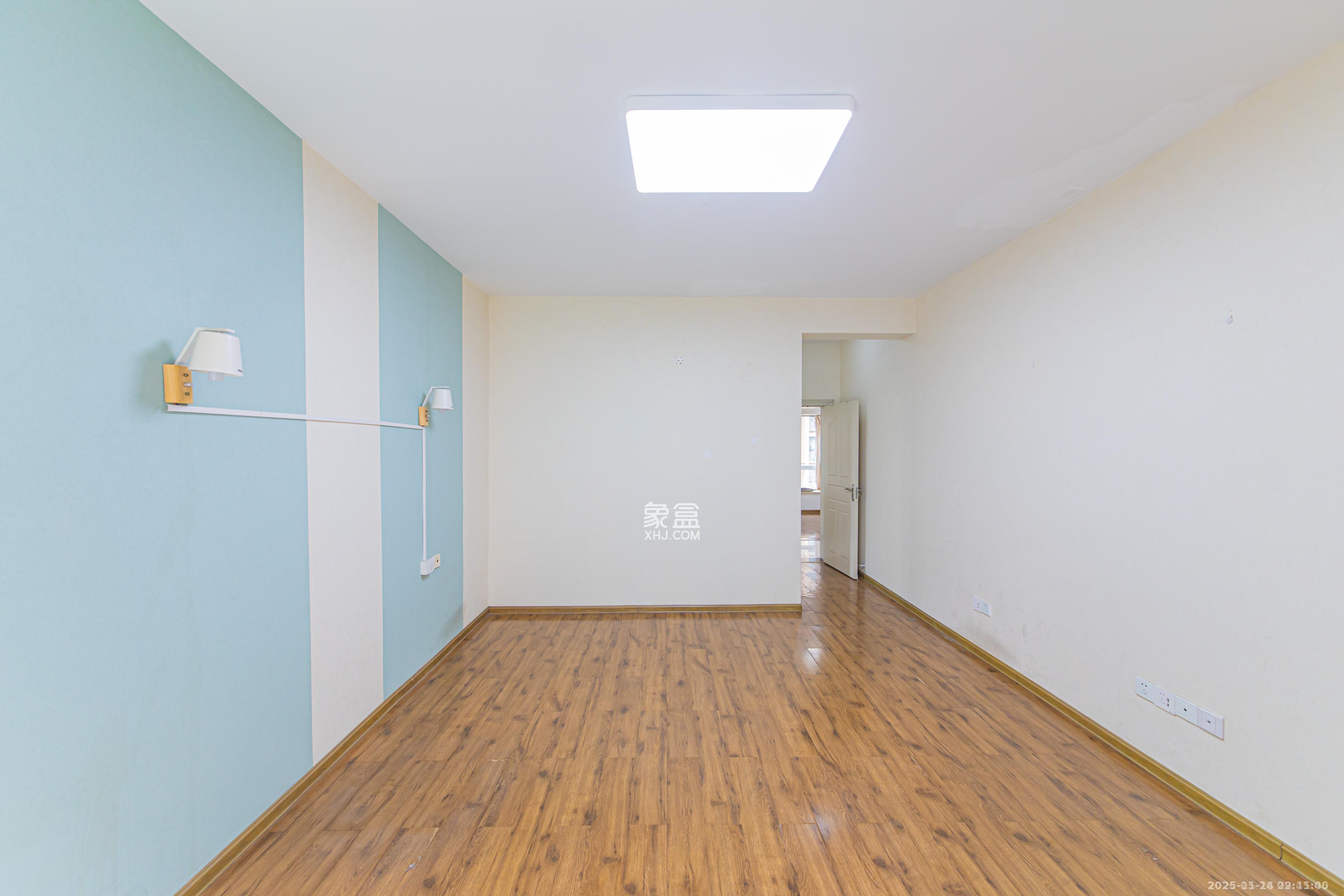 星城荣域 4室2厅1卫 4200.0元/月 星城荣域 4室2厅1卫 4200.0元/月室内图