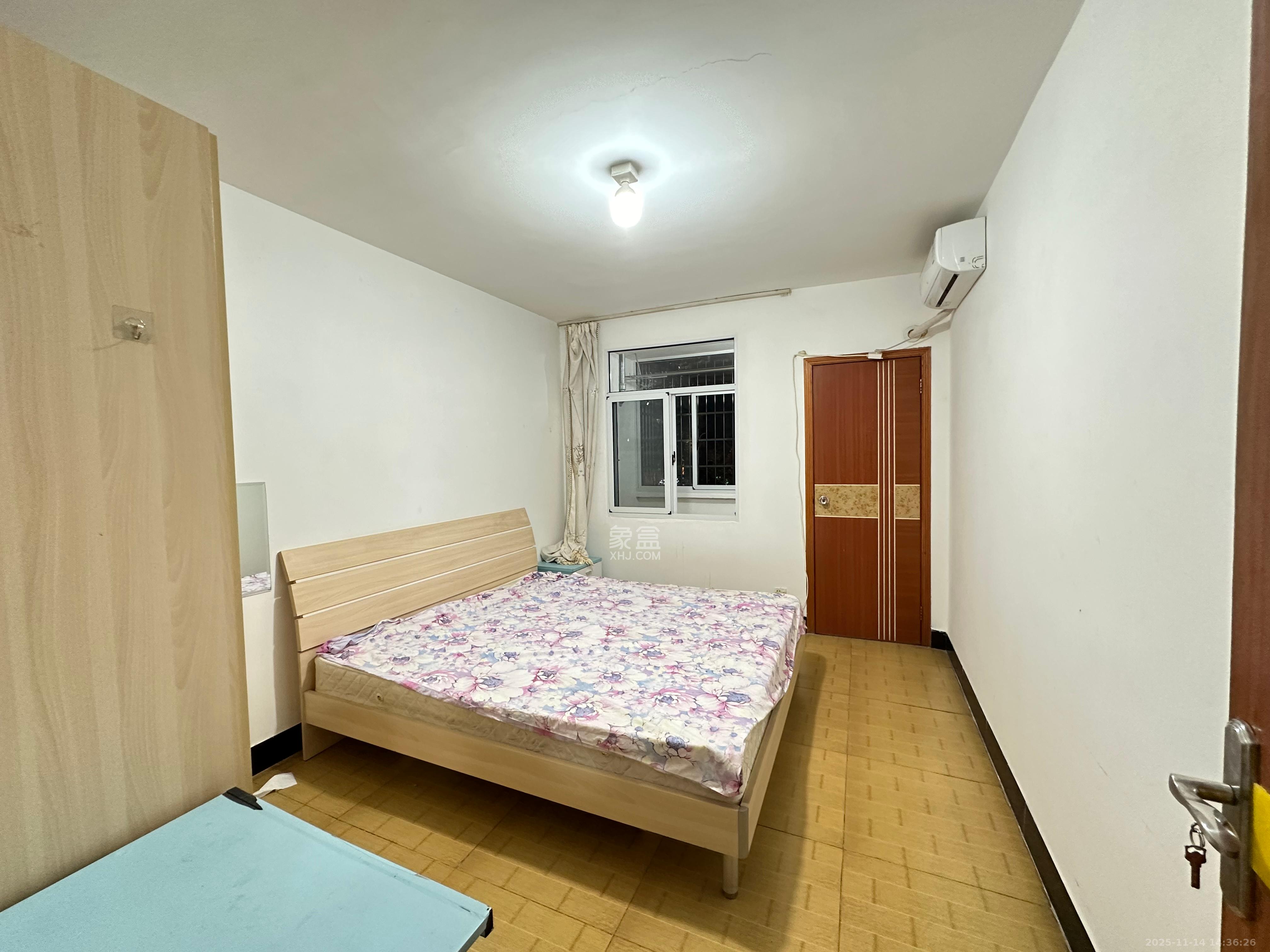 涂家冲社区（涂新小区、农商银行宿舍）  2室1厅1卫    1800.0元/月室内图