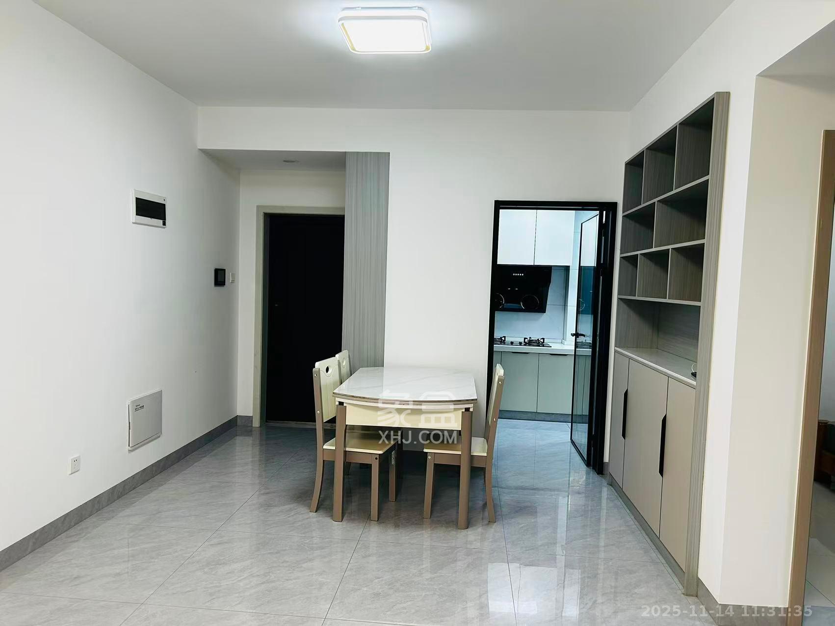 学士翰林苑  2室1厅1卫    1800.0元/月室内图