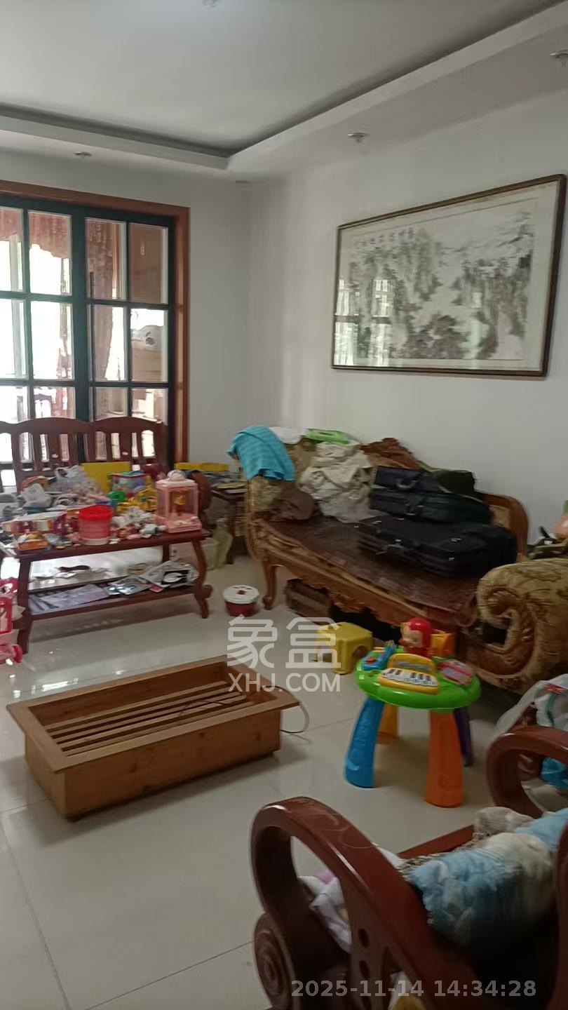 恒鑫澜北湾 3室2厅2卫 2000.0元/月 恒鑫澜北湾 3室2厅2卫 2000.0元/月室内图