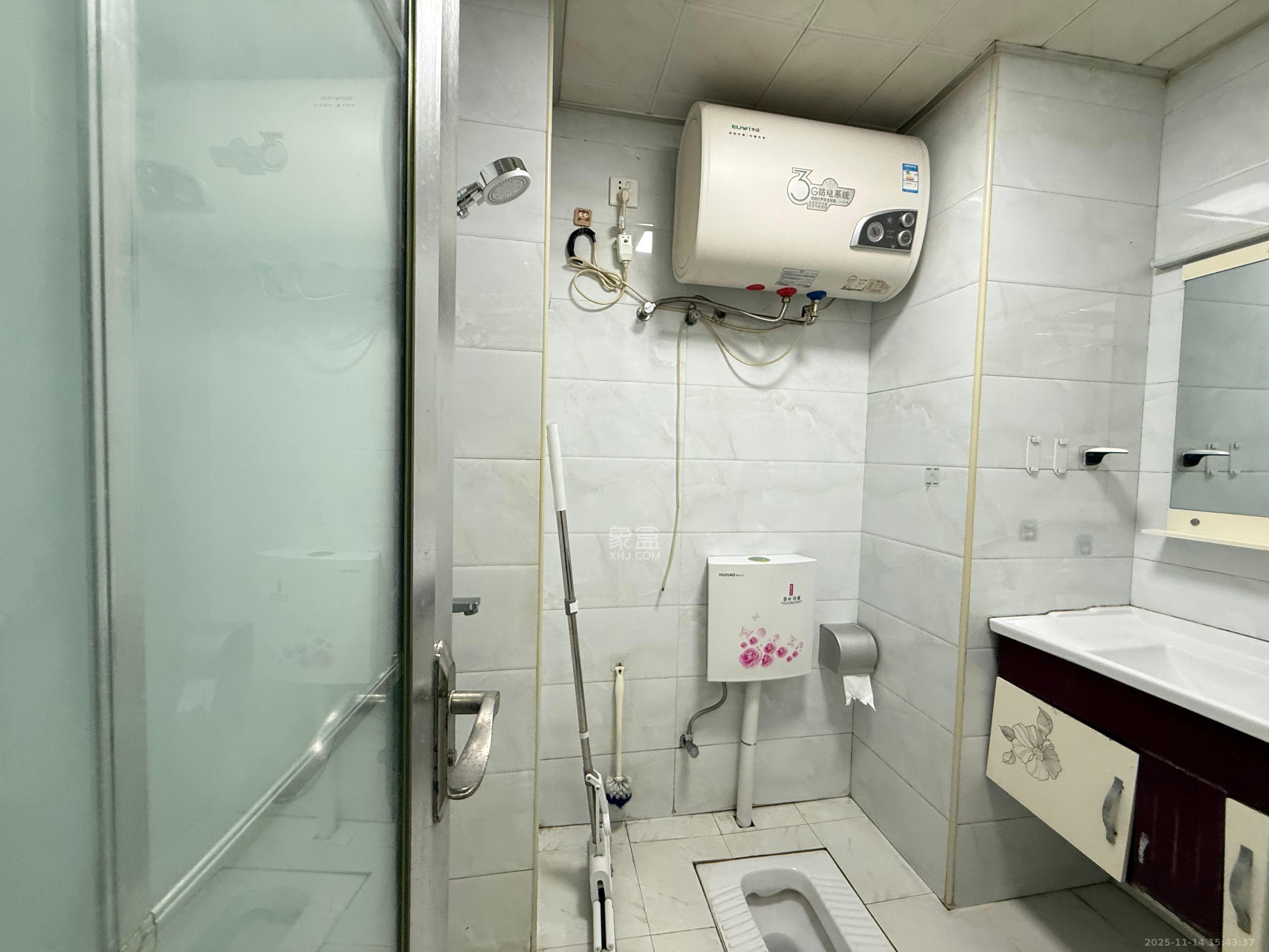 凯通国际城（凯通朝庭）  1室1厅1卫    1600.0元/月室内图