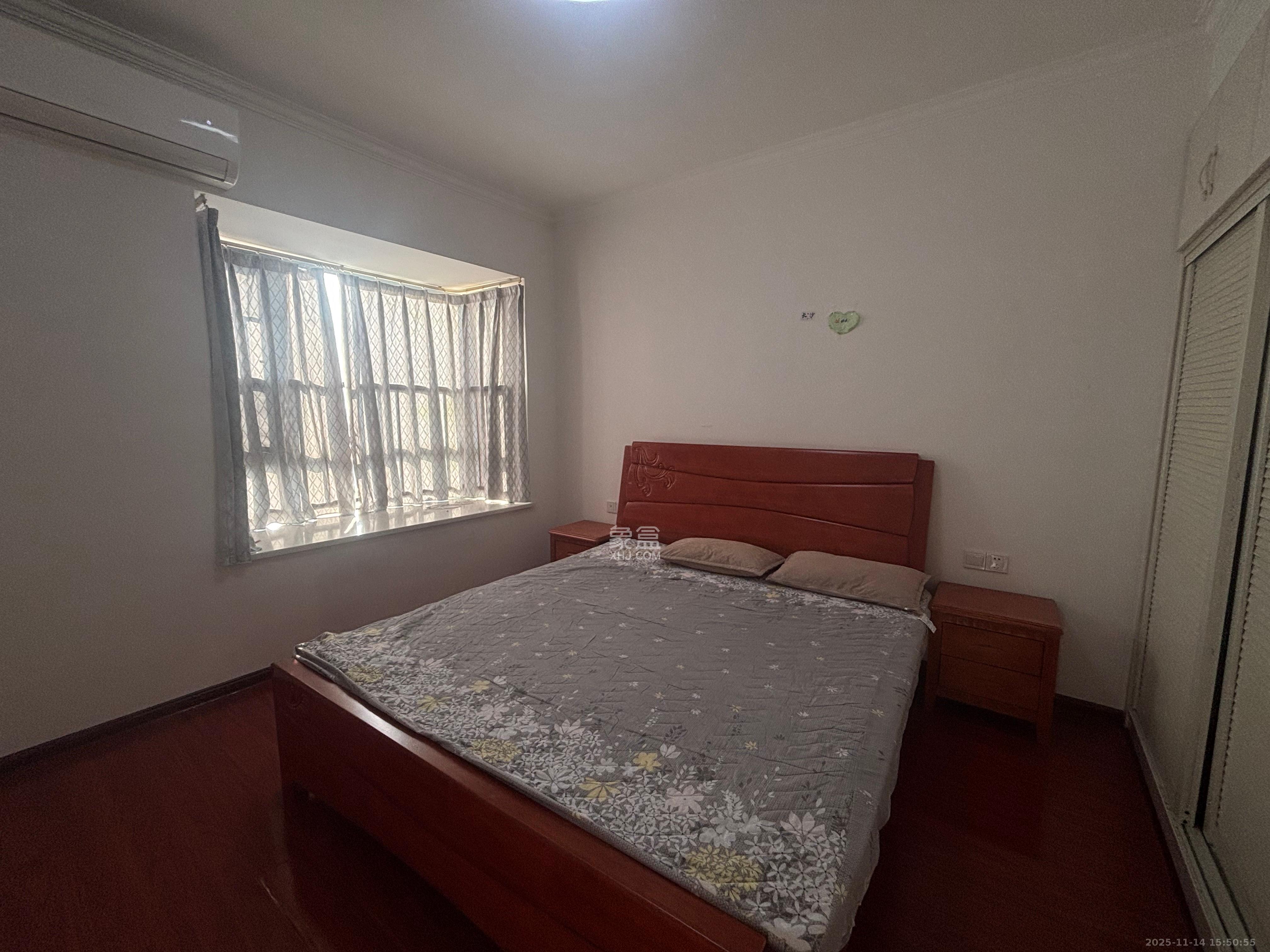 中建芙蓉嘉苑  3室2厅2卫    2200.0元/月室内图