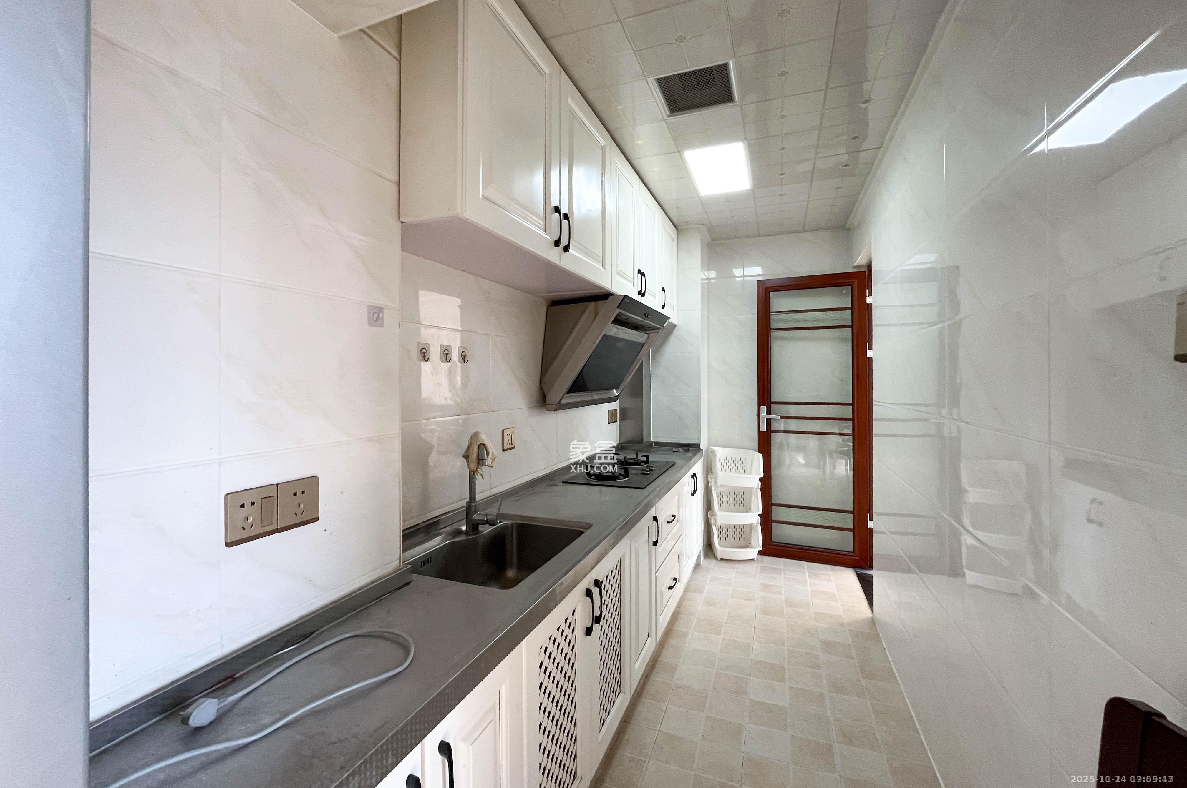 振业城二期 2室1厅1卫 2800.0元/月 振业城二期 2室1厅1卫 2800.0元/月室内图