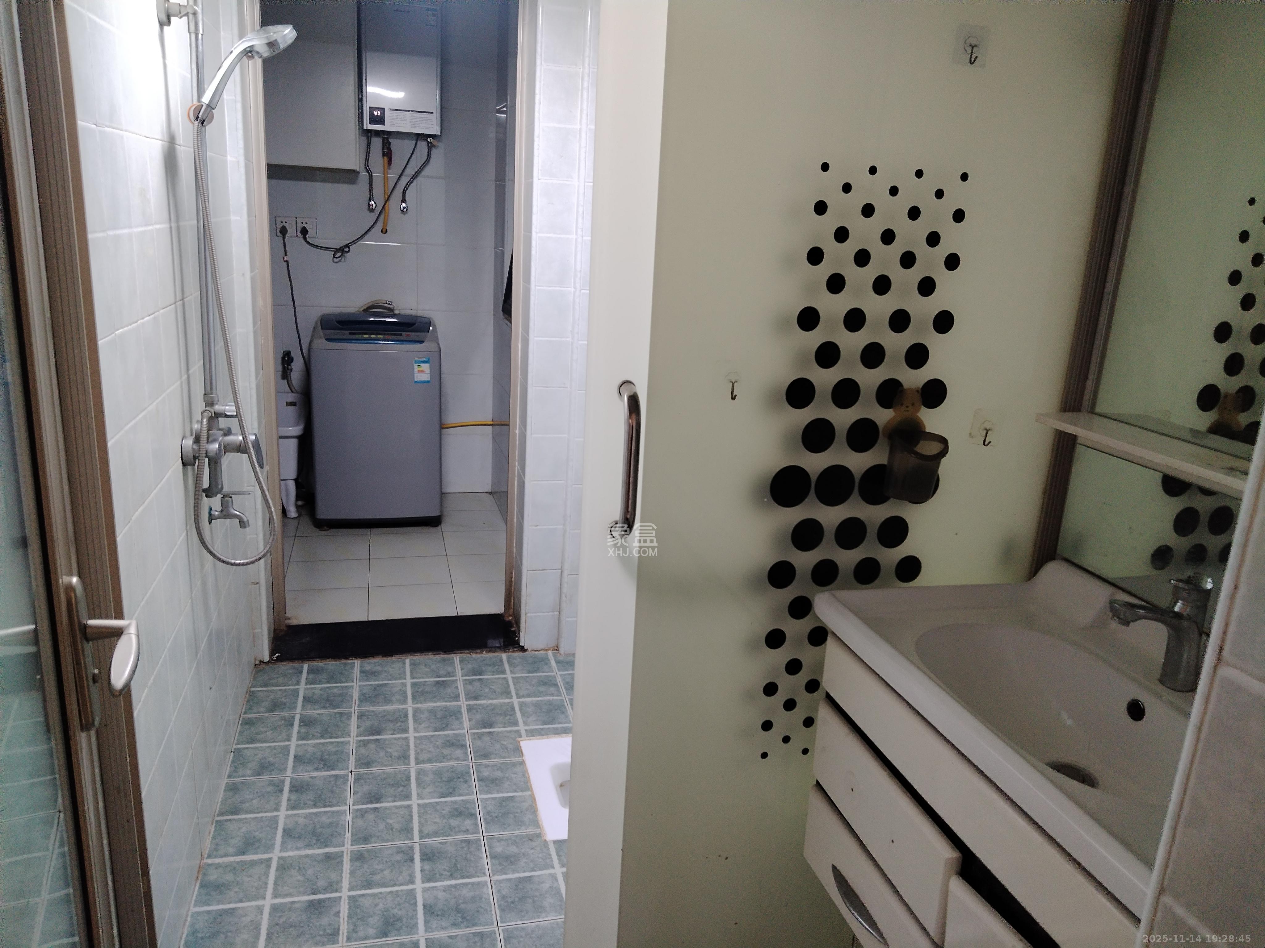 方略城市广场  3室2厅1卫    2000.0元/月室内图