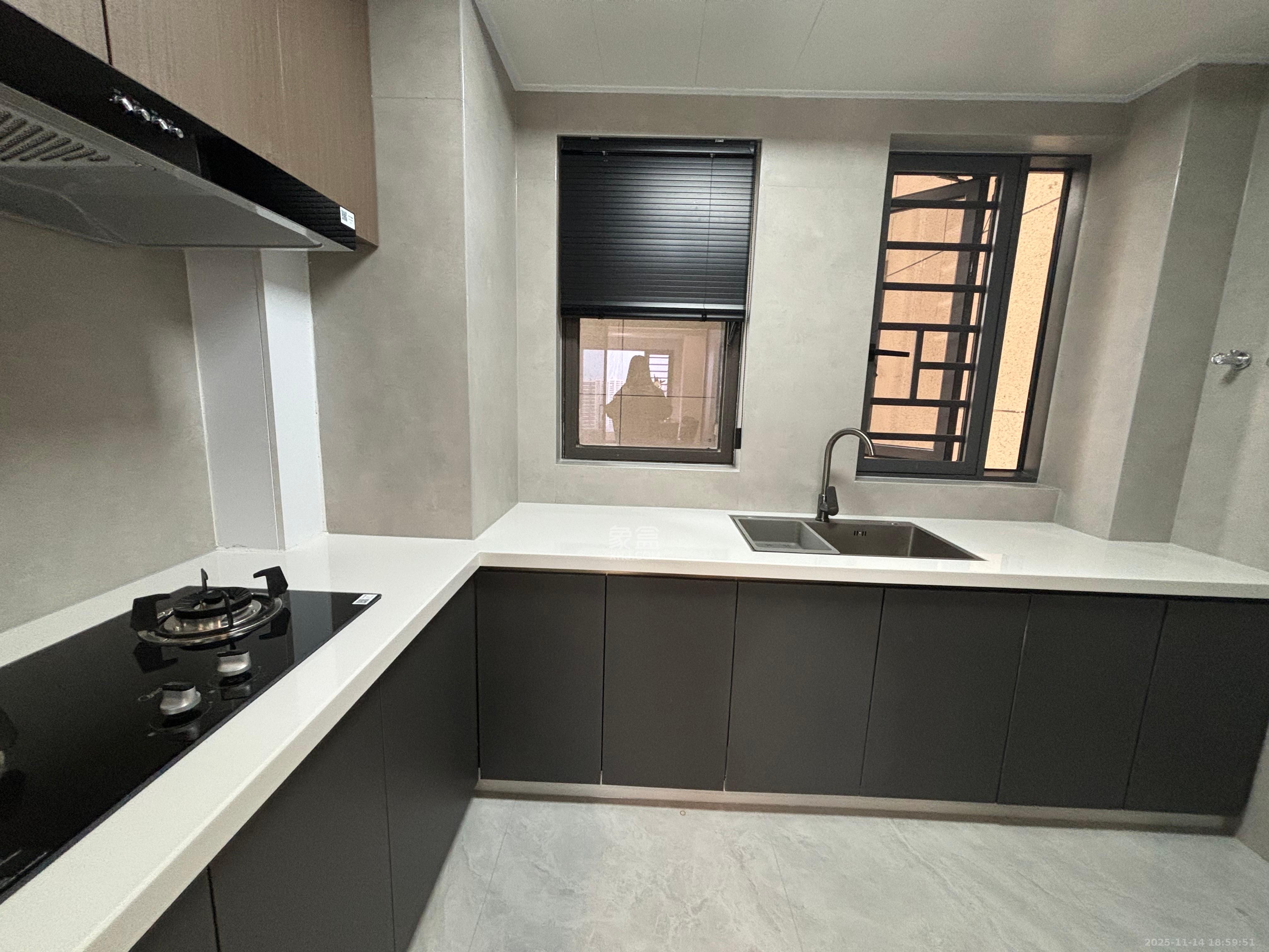 绿地长沙城际空间站（绿地新里佳苑）  4室2厅2卫    3600.0元/月室内图