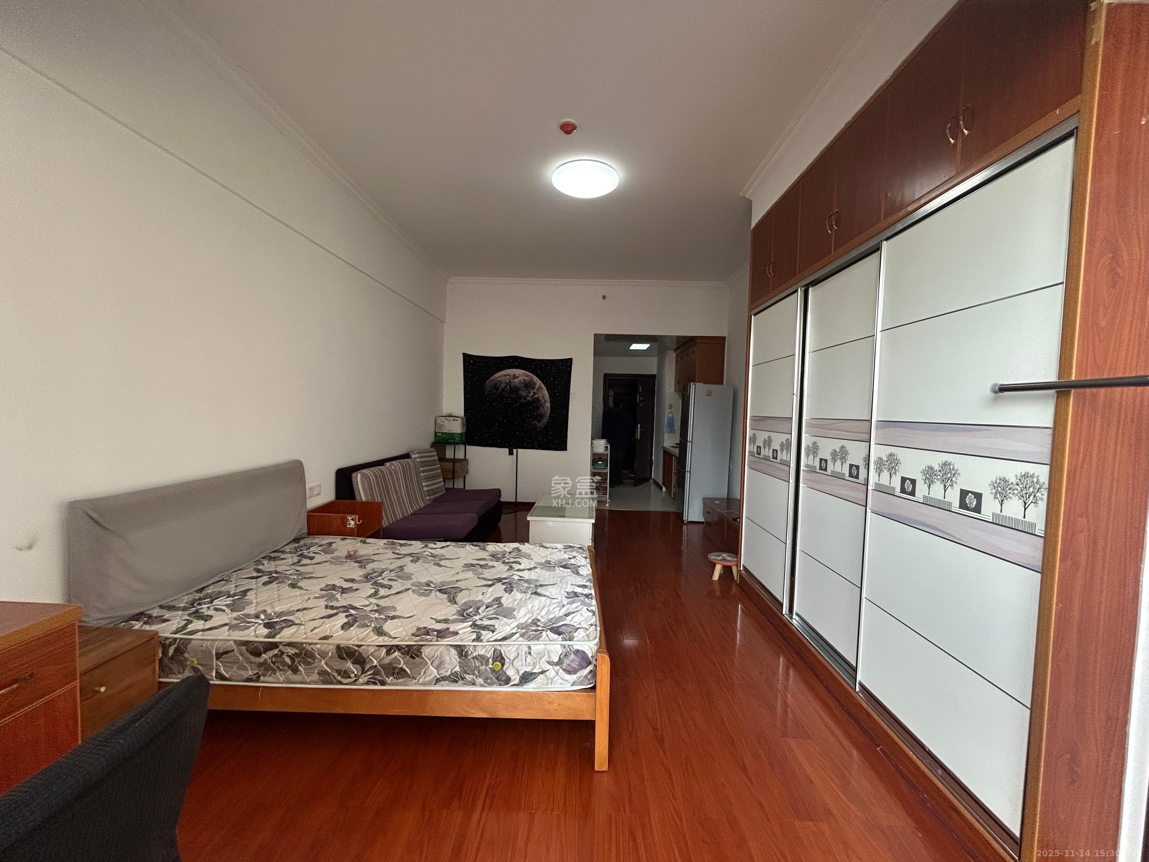 乐尚城  1室0厅0卫    1300.0元/月室内图