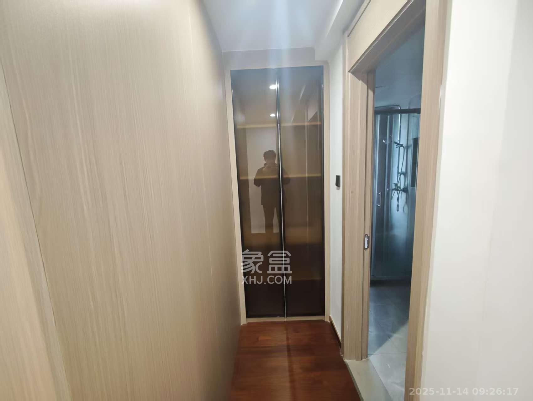 旭辉雨花郡  4室2厅2卫    4600.0元/月室内图