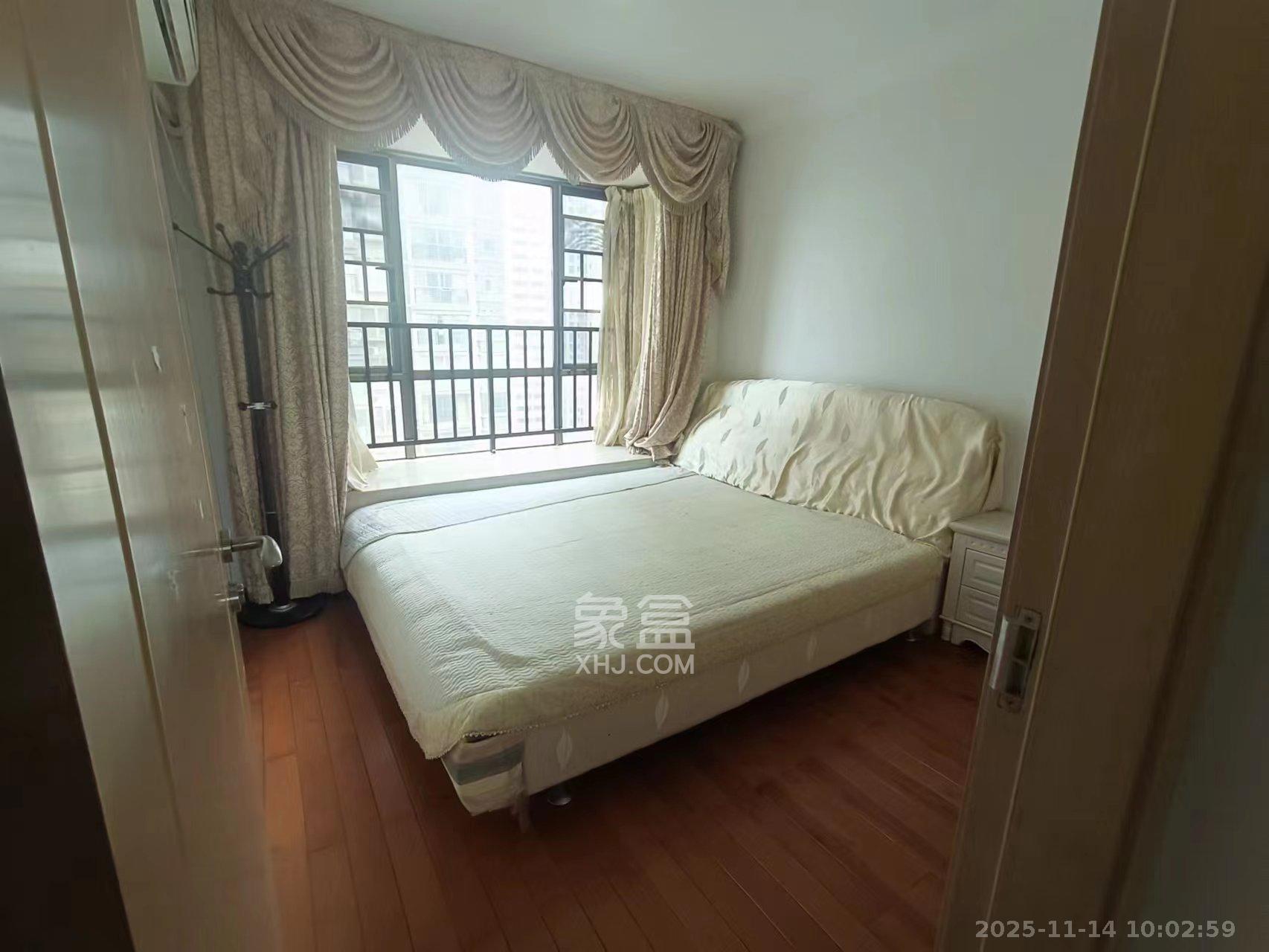 江山帝景雅典  3室2厅1卫    2100.0元/月室内图