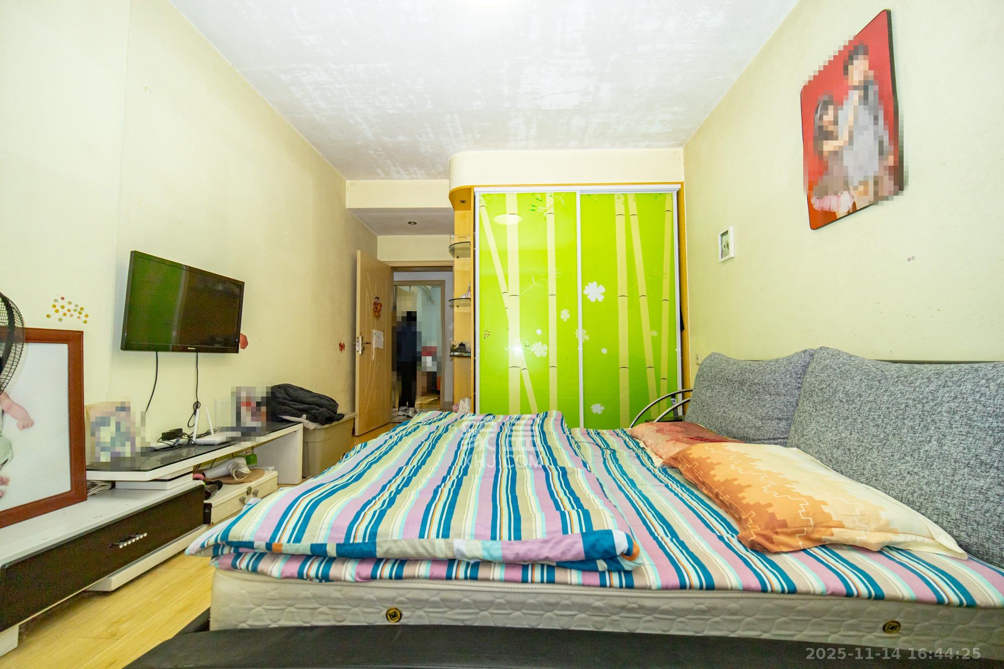 筑梦园 3室2厅2卫 60.8万 筑梦园 3室2厅2卫 60.8万卧室