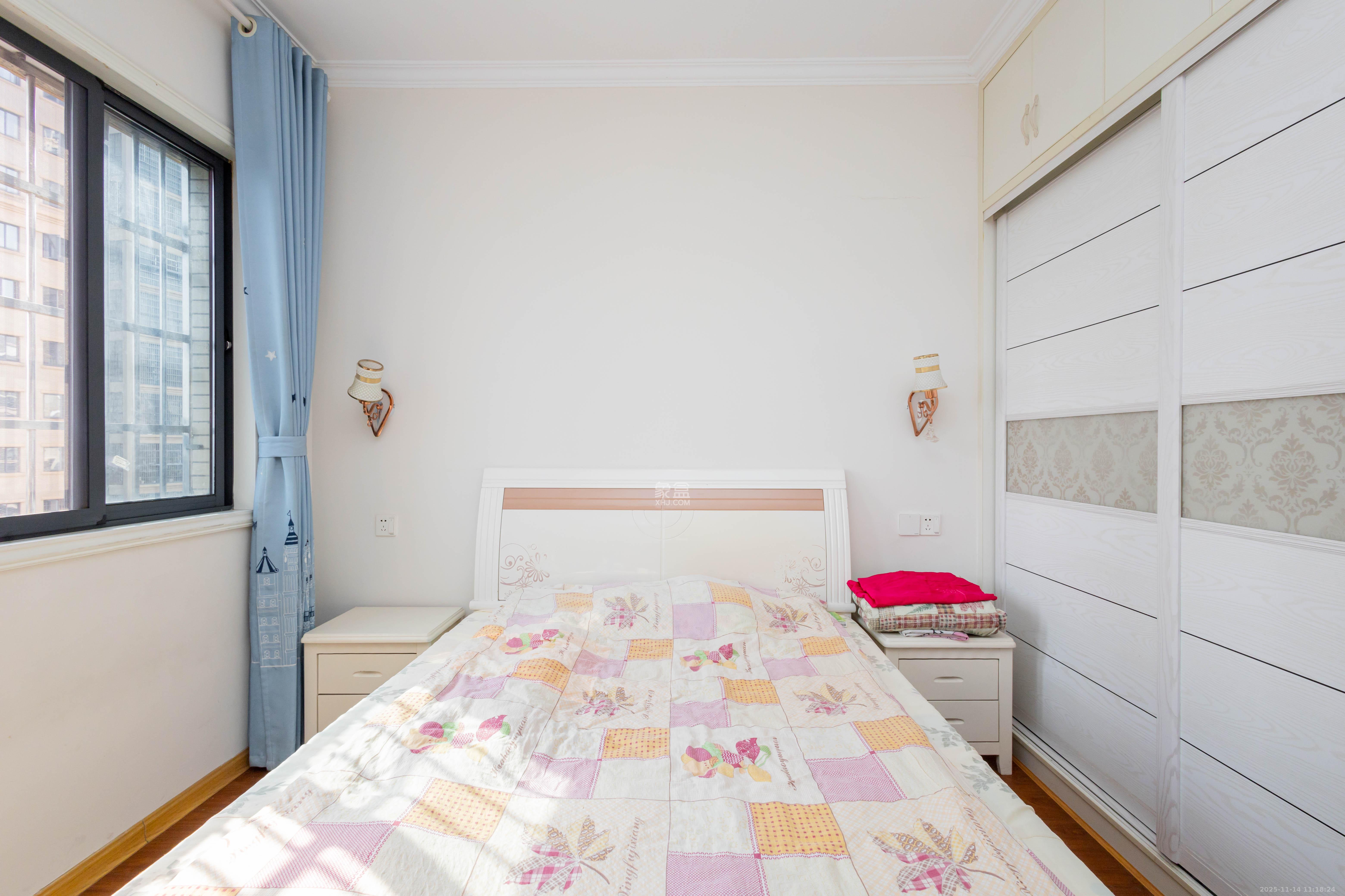 佳美紫郡  2室2厅1卫    49.8万卧室