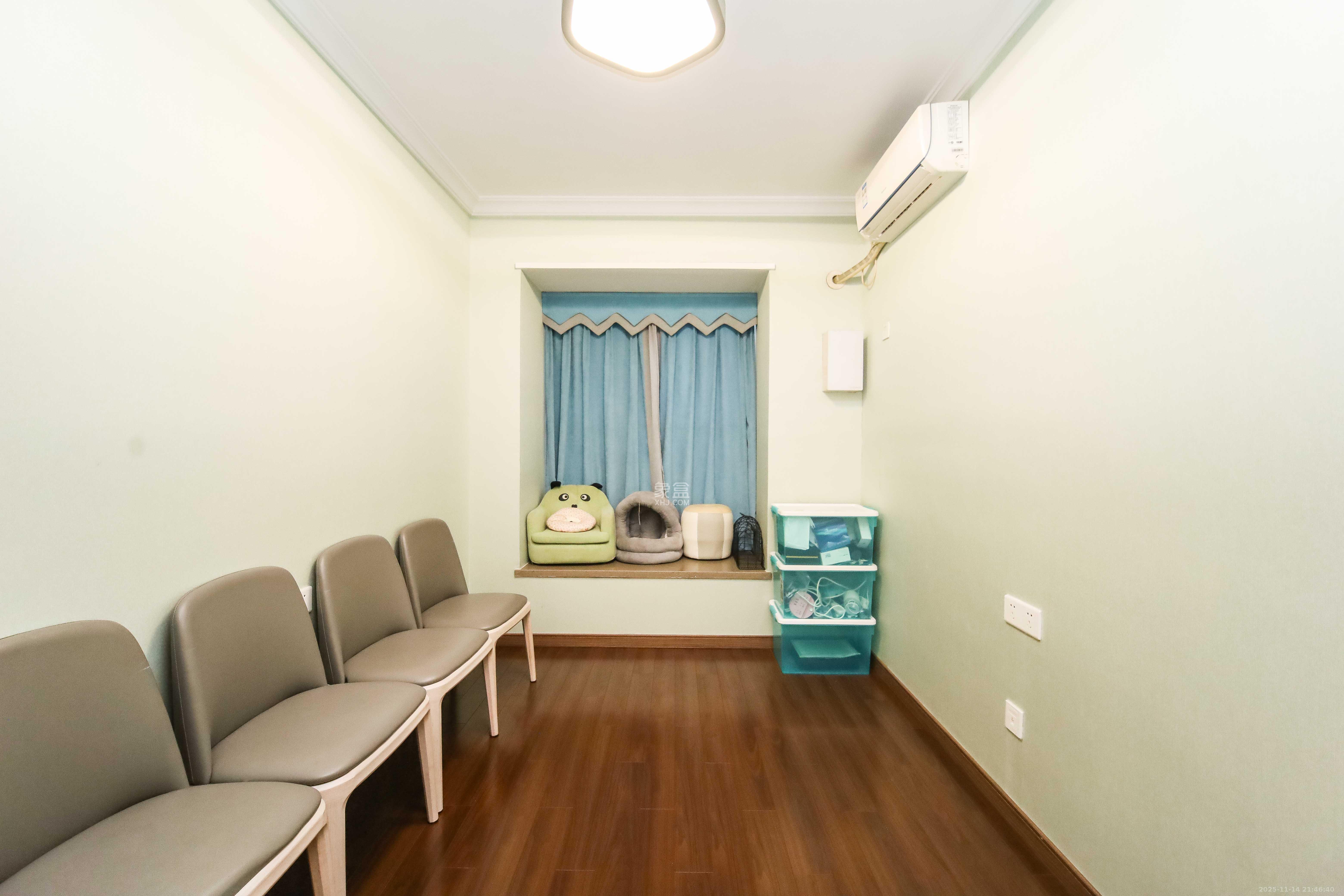 万科金域蓝湾 4室2厅2卫 185.0万 万科金域蓝湾 4室2厅2卫 185.0万卧室