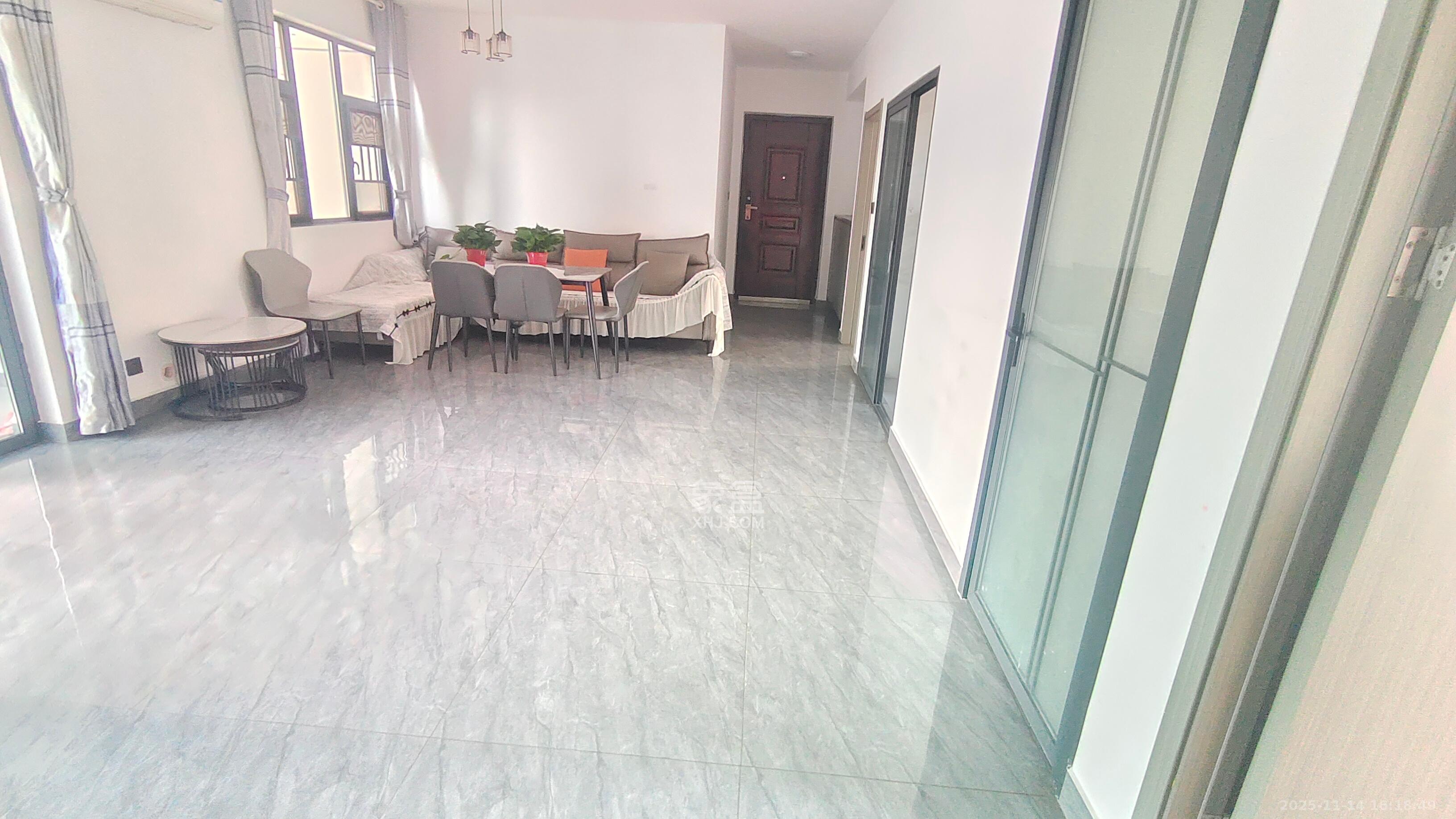 中建钰和城  3室2厅2卫    3200.0元/月