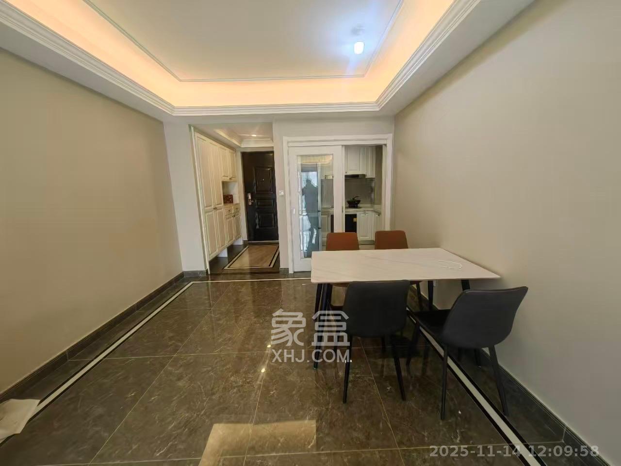 中海珑悦府  3室2厅2卫    2688.0元/月室内图