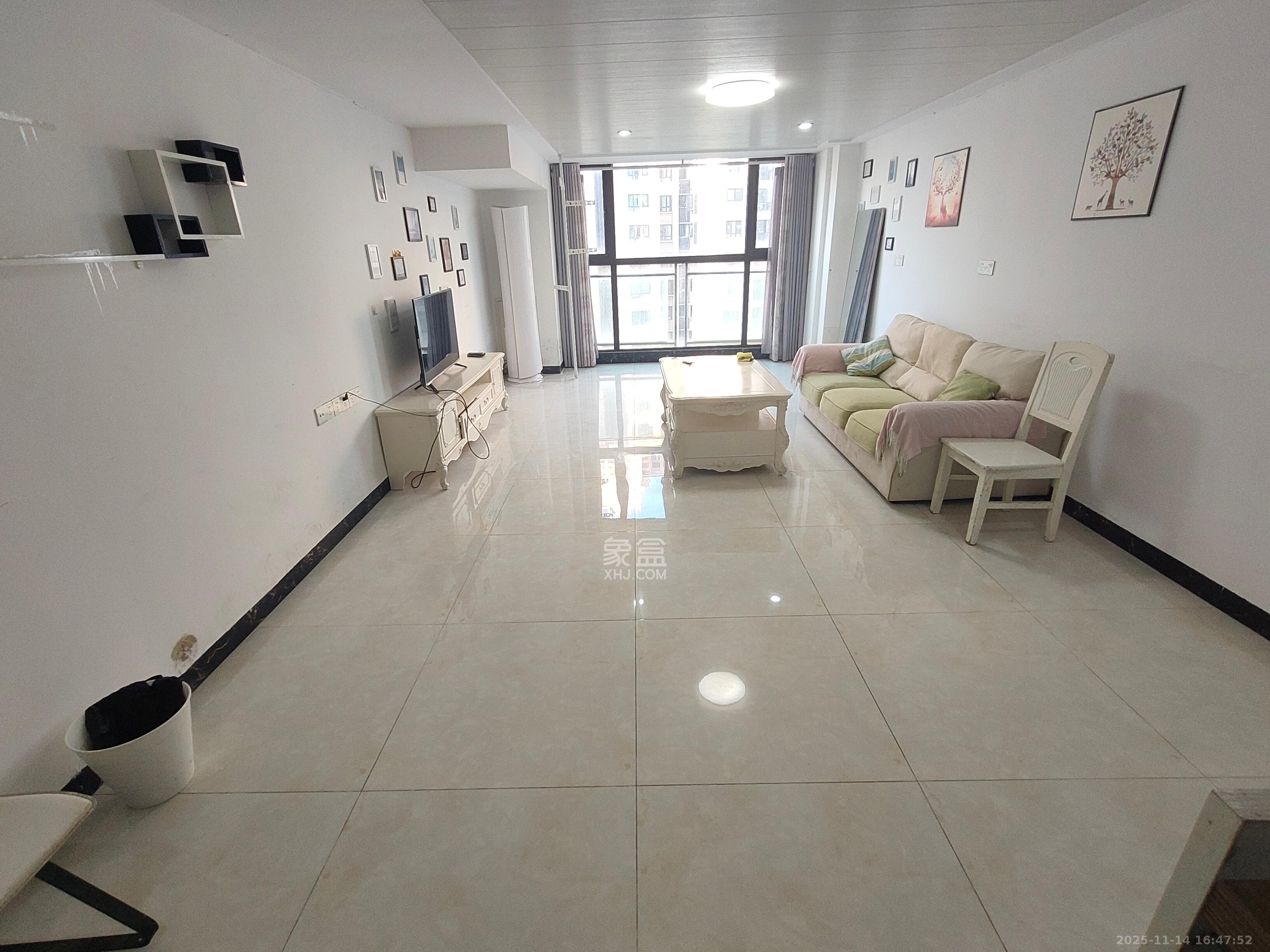 金科时代中心  1室1厅1卫    1500.0元/月室内图