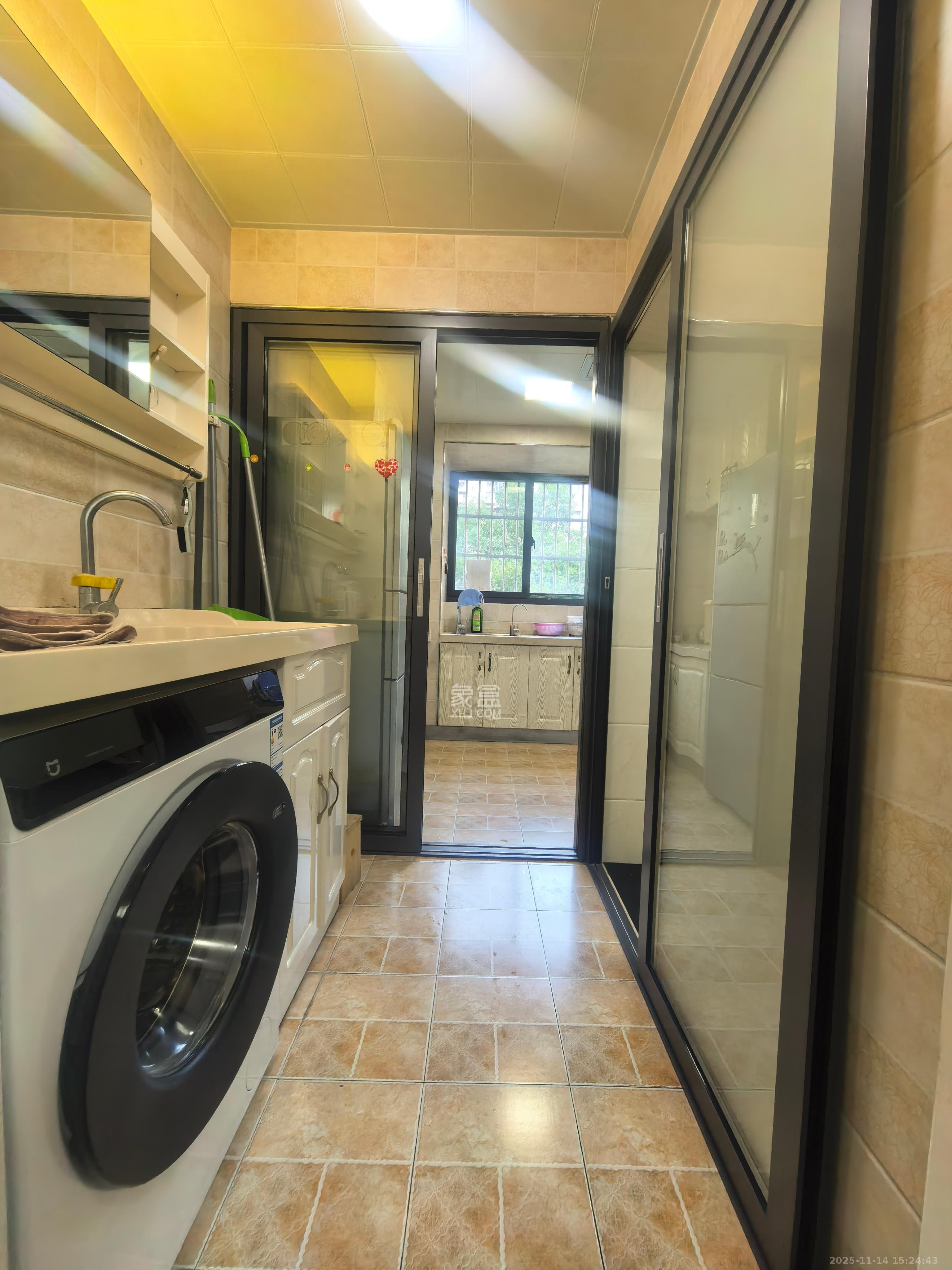 省水院宿舍  2室1厅1卫    3000.0元/月室内图