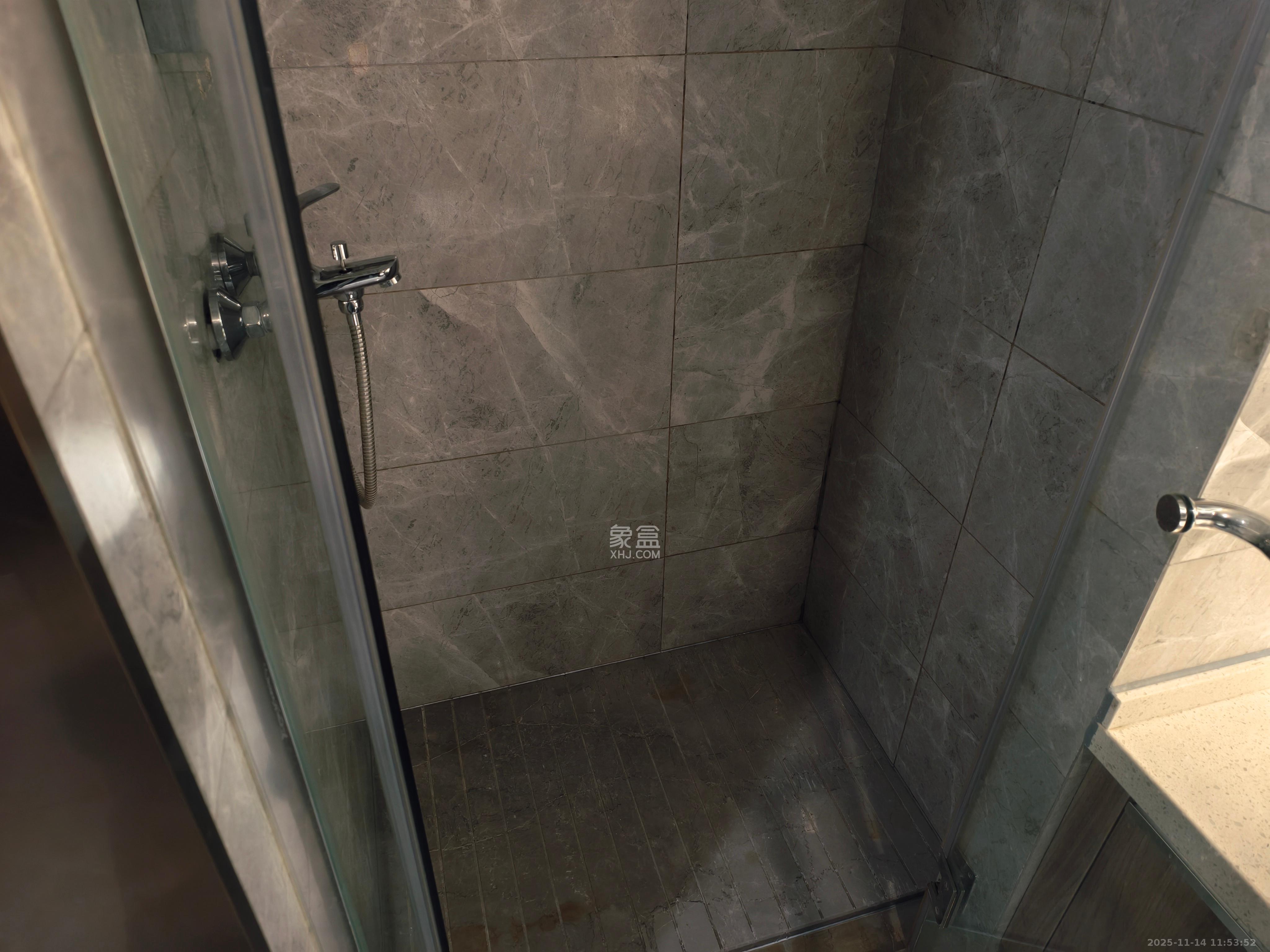 旭辉华宇南宸府 1室1厅1卫 1200.0元/月 旭辉华宇南宸府 1室1厅1卫 1200.0元/月室内图