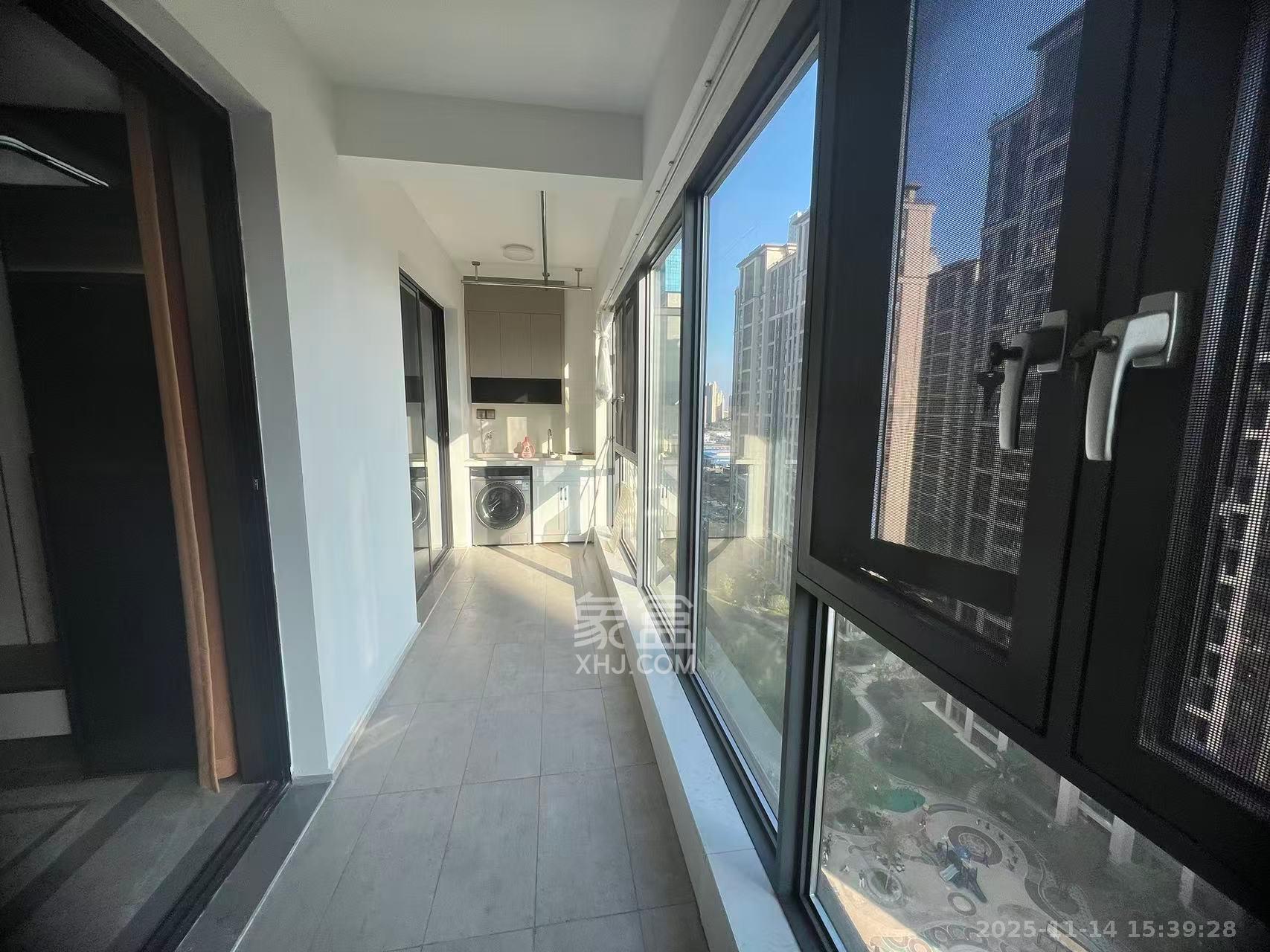 金茂建发观悦  3室2厅2卫    3500.0元/月室内图