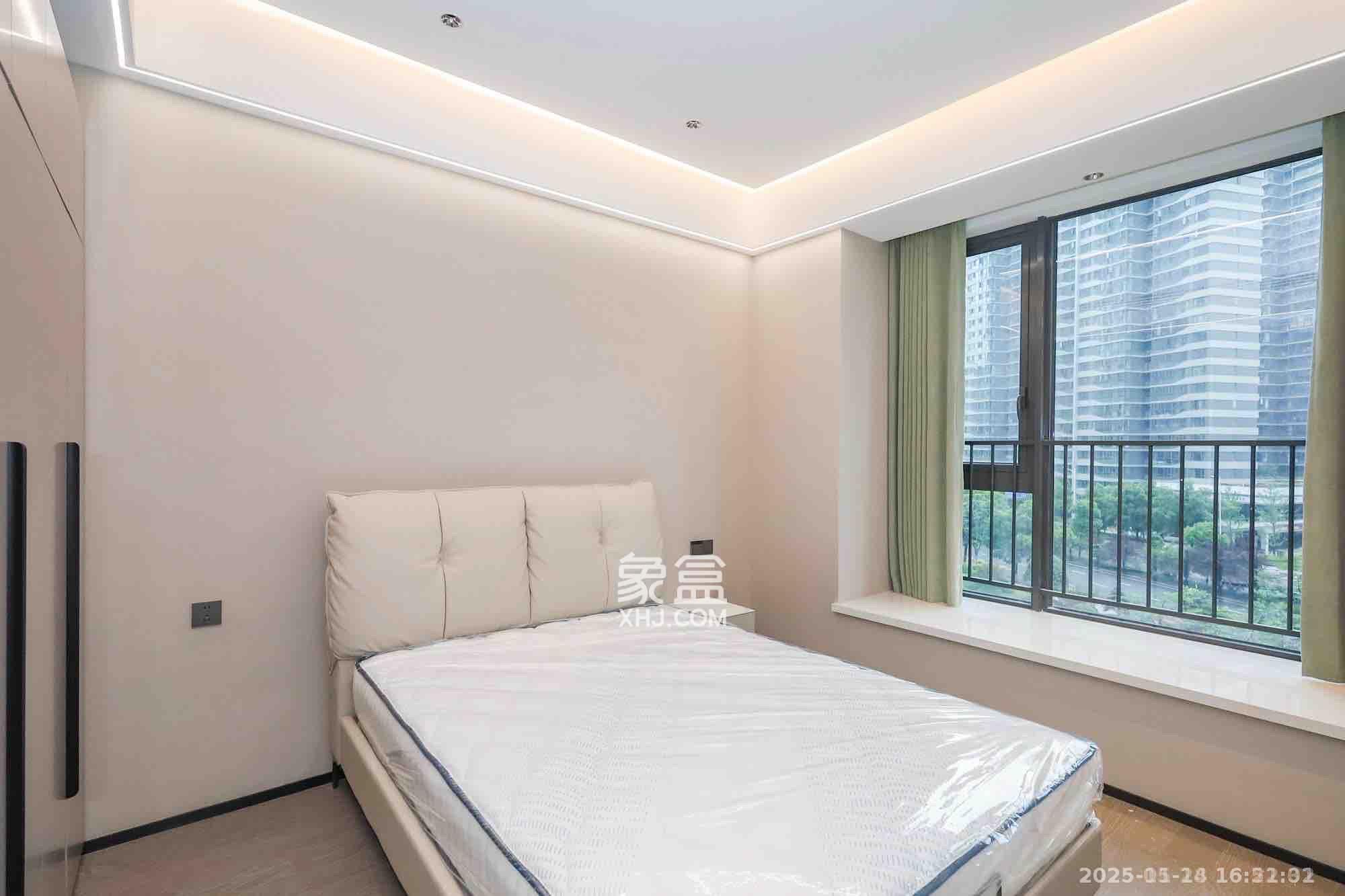 旭辉铂悦湘江  4室2厅3卫    16500.0元/月室内图