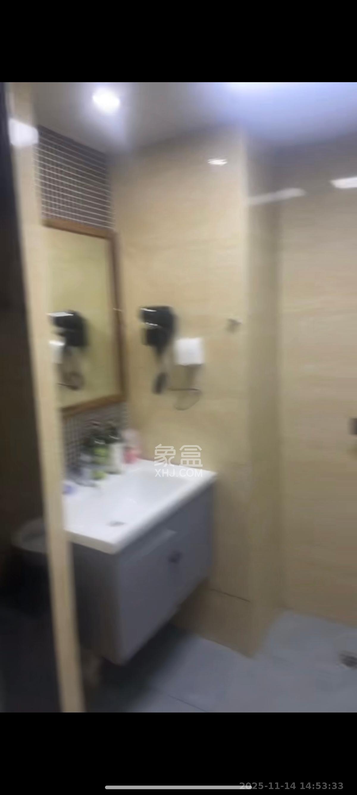 五江天街北区  1室1厅1卫    1500.0元/月