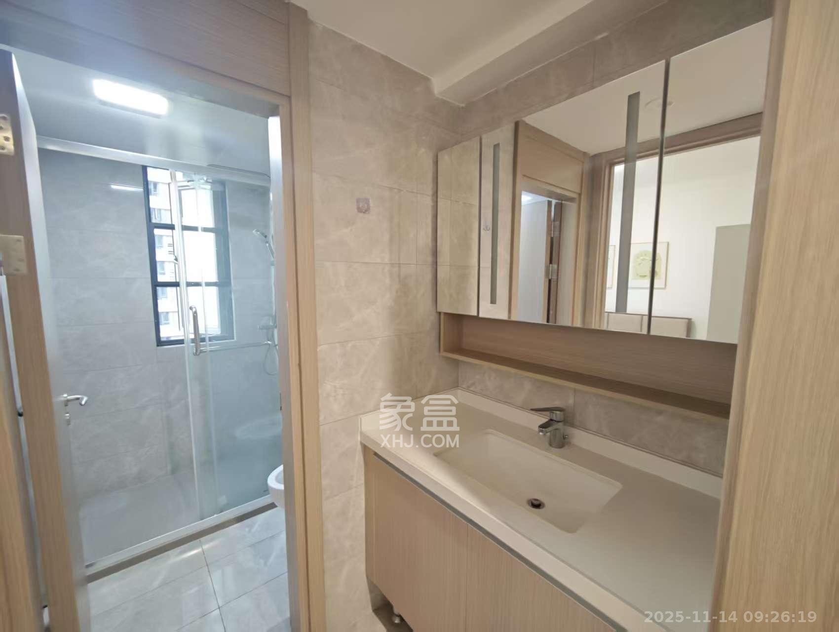 旭辉雨花郡  4室2厅2卫    4600.0元/月室内图