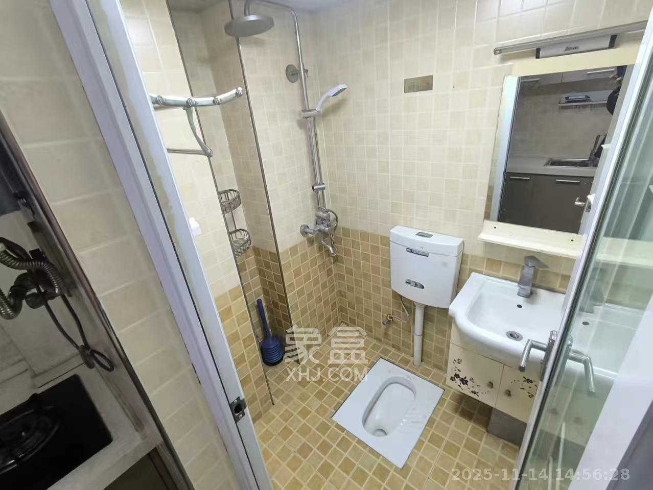 铂宫 1室1厅1卫 1900.0元/月 铂宫 1室1厅1卫 1900.0元/月室内图