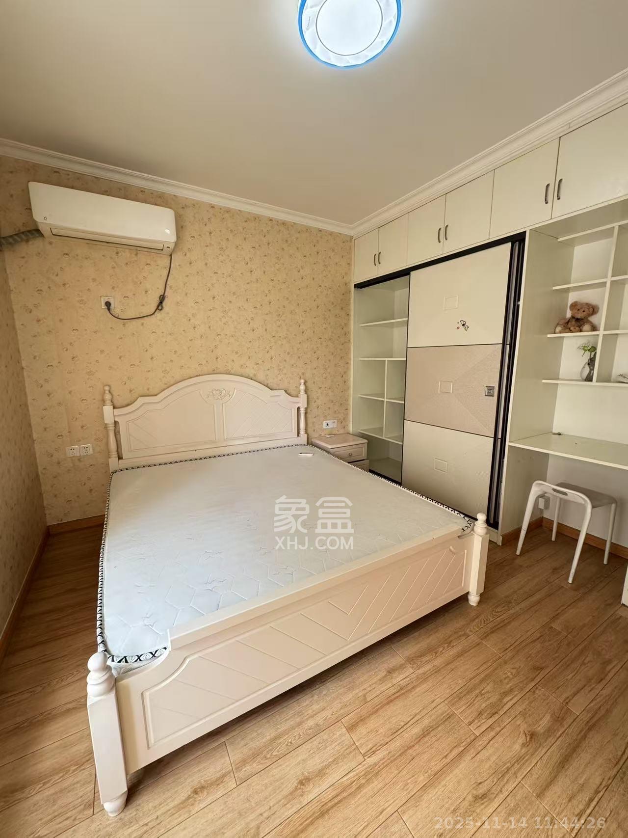 几米空间 1室1厅1卫 1600.0元/月 几米空间 1室1厅1卫 1600.0元/月室内图