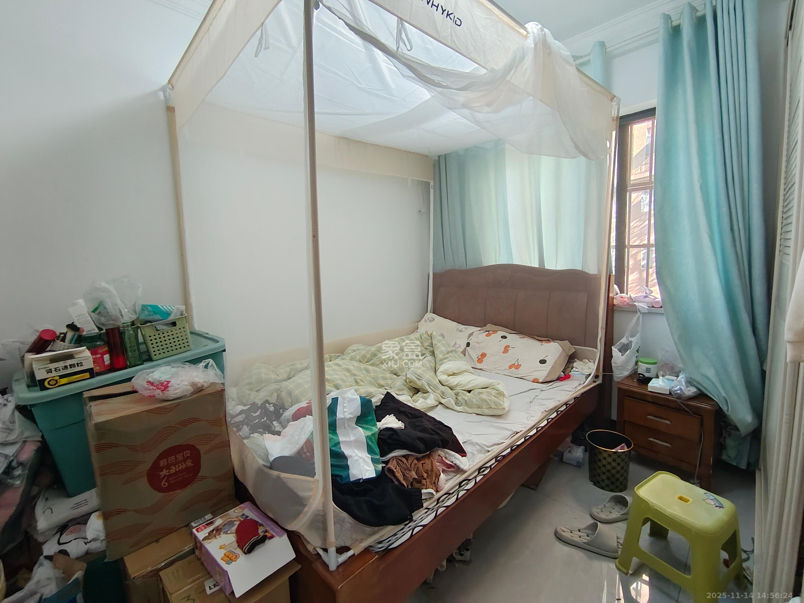 上峰苑（兰亭玥岛）  2室2厅1卫    2300.0元/月室内图