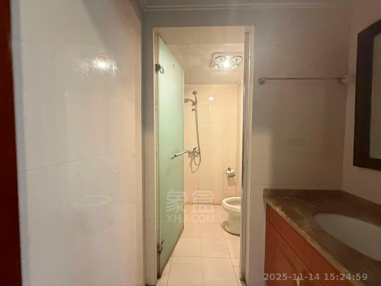 康桥美郡  2室2厅1卫    1400.0元/月