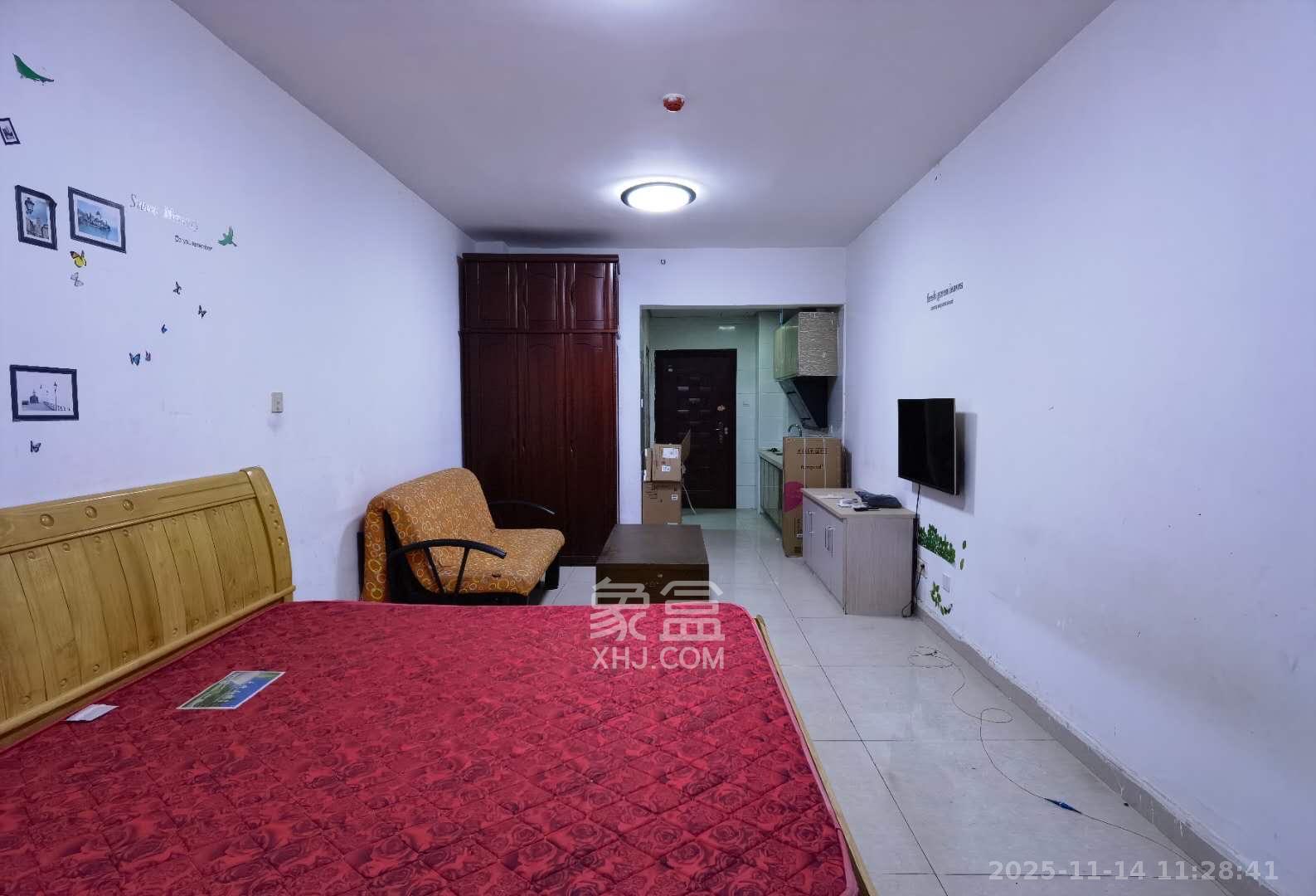 万科魅力之城  1室1厅1卫    1100.0元/月