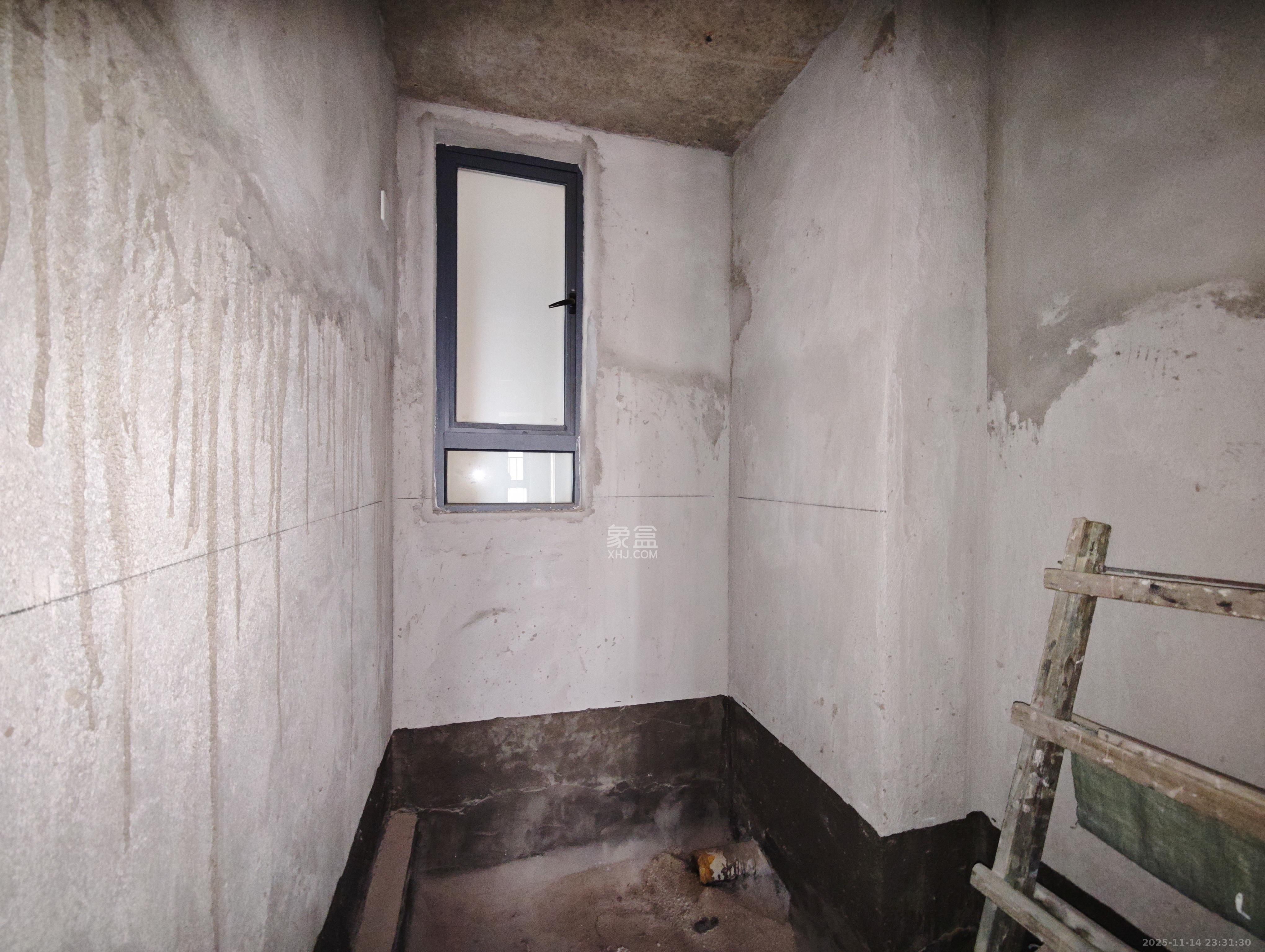 碧桂园南城首府（东宸林海）  3室2厅2卫    72.8万卫生间