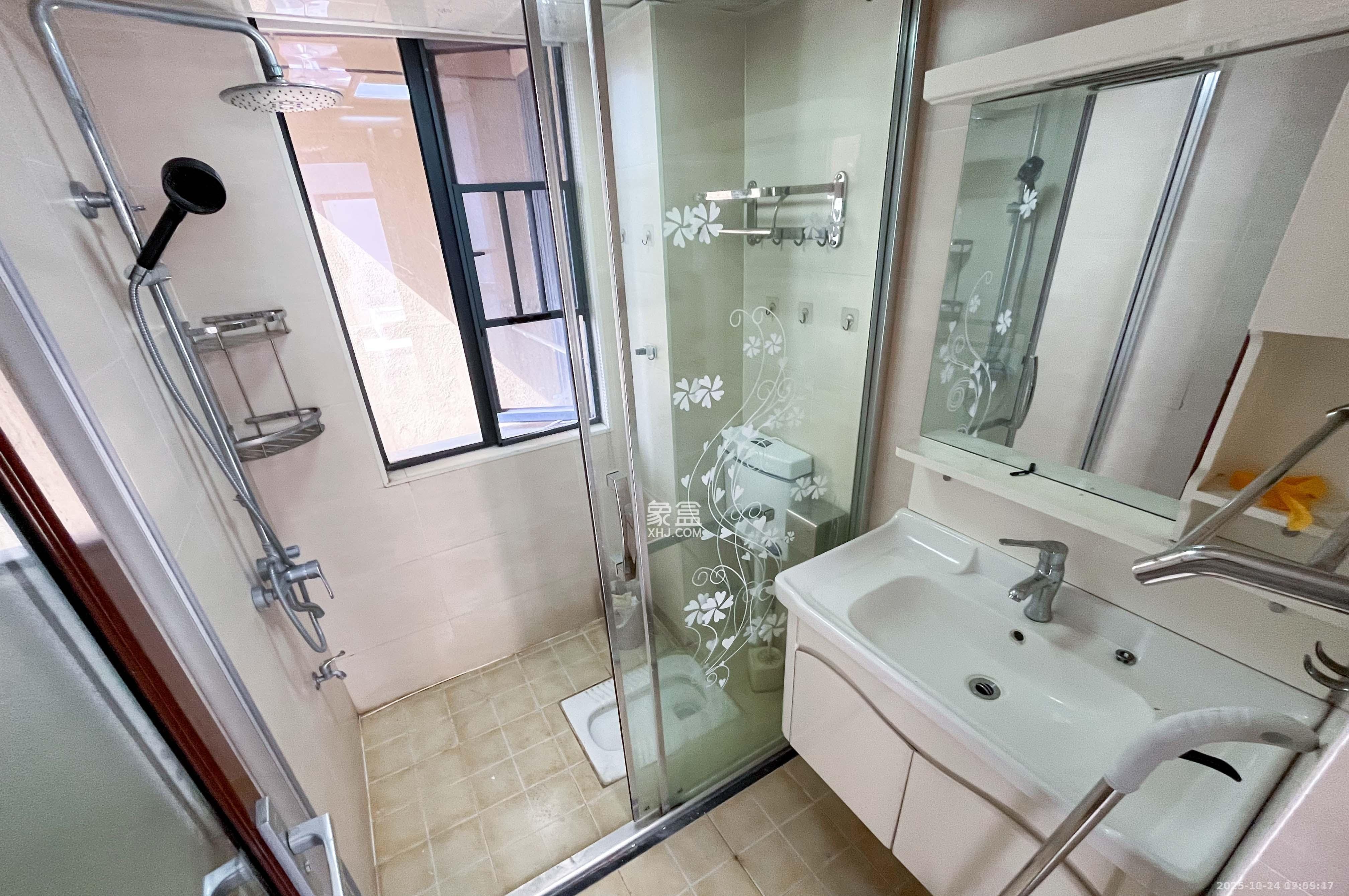 振业城二期 2室1厅1卫 2800.0元/月 振业城二期 2室1厅1卫 2800.0元/月室内图