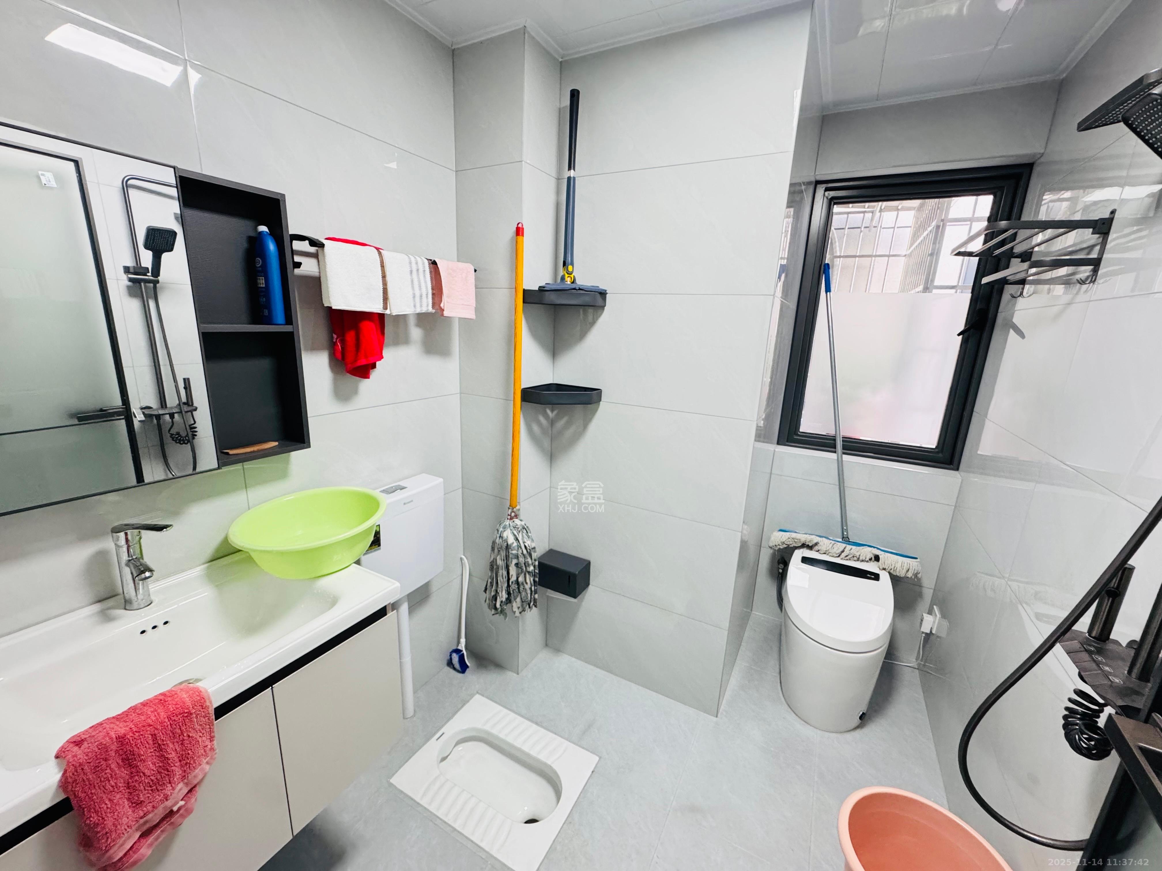 湖湘时代名邸公园壹号 2室1厅1卫 3000.0元/月 湖湘时代名邸公园壹号 2室1厅1卫 3000.0元/月室内图