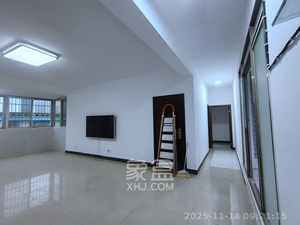 欣胜园 2室2厅1卫 1400.0元/月 欣胜园 2室2厅1卫 1400.0元/月室内图