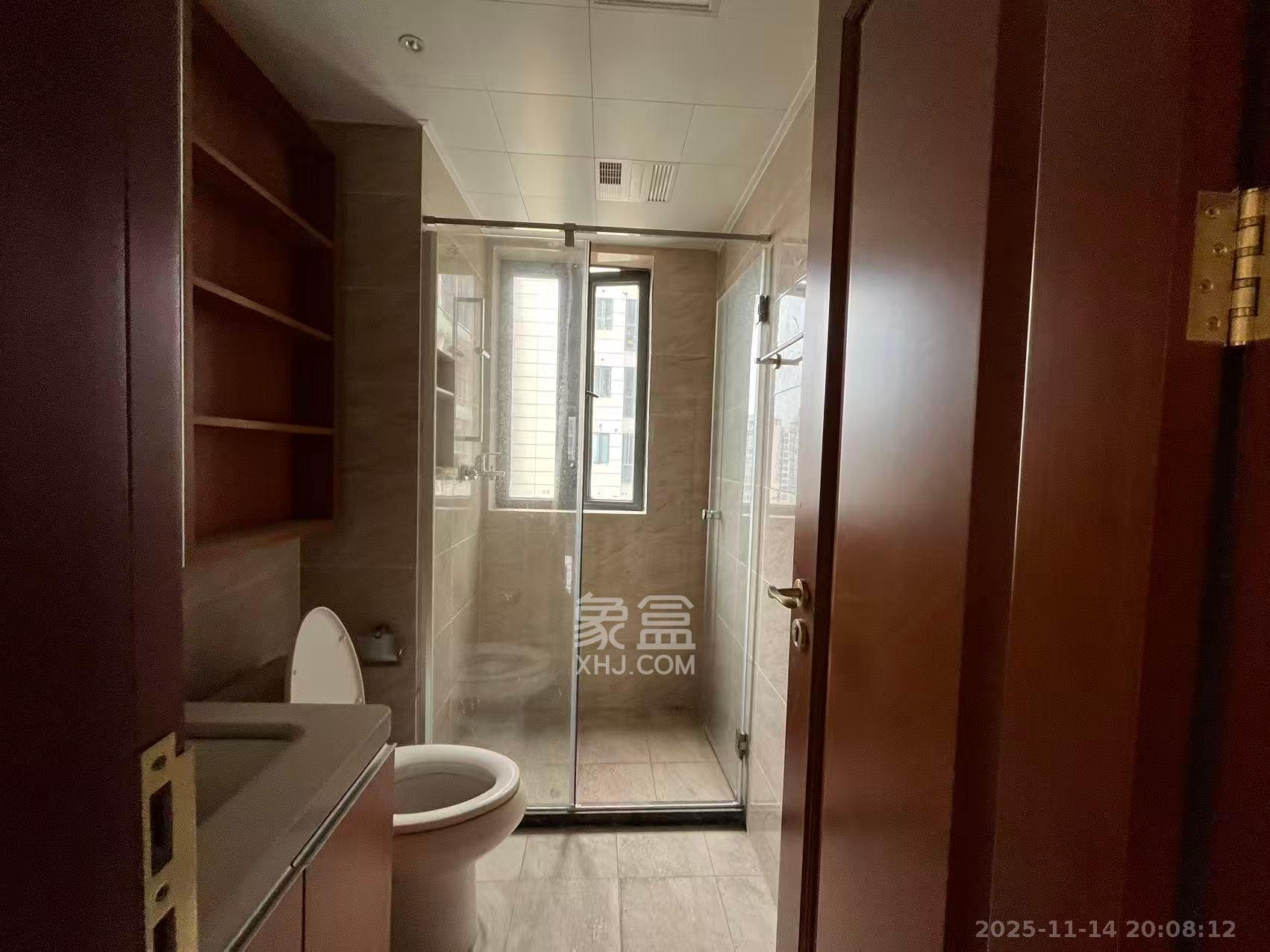 恒大书香门第  3室2厅2卫    49.8万